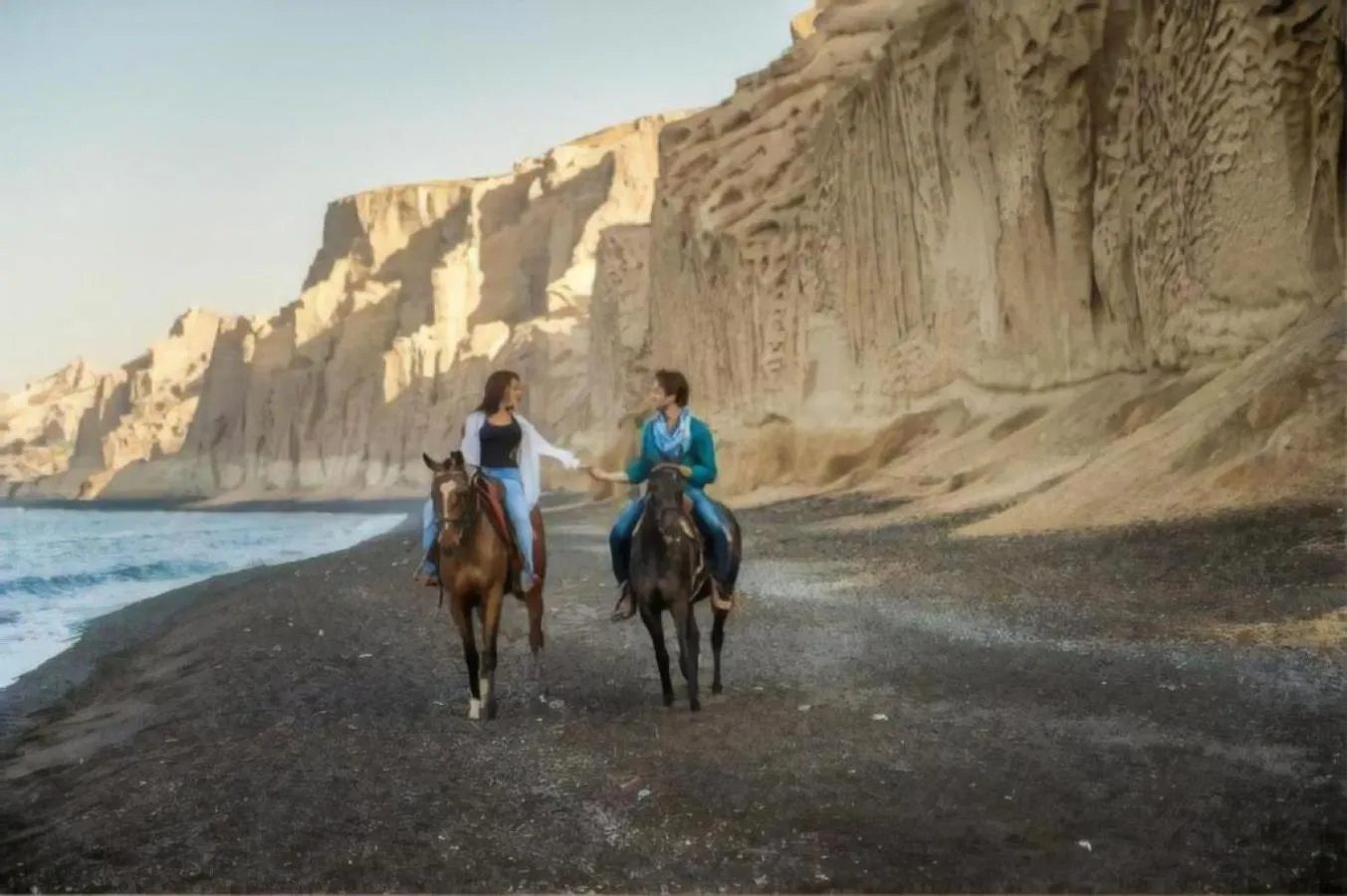 Horse-riding in Abrazo Villas