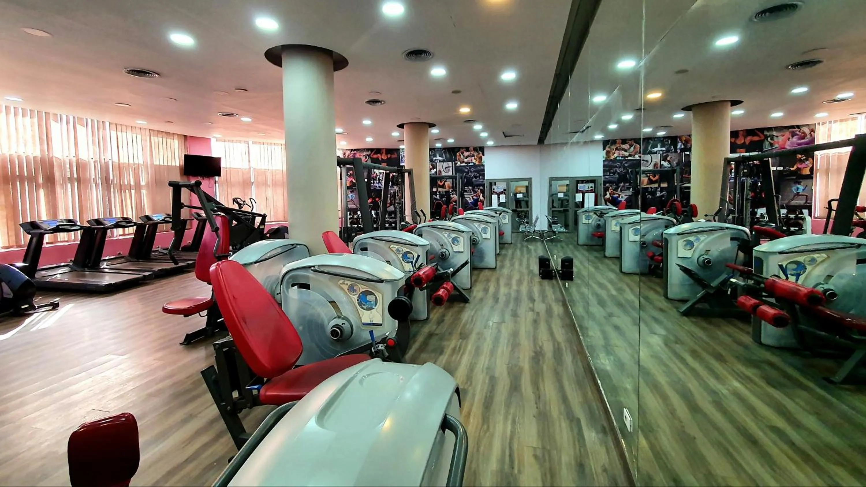 Game Room in Jewel Sport City and Aqua Park
