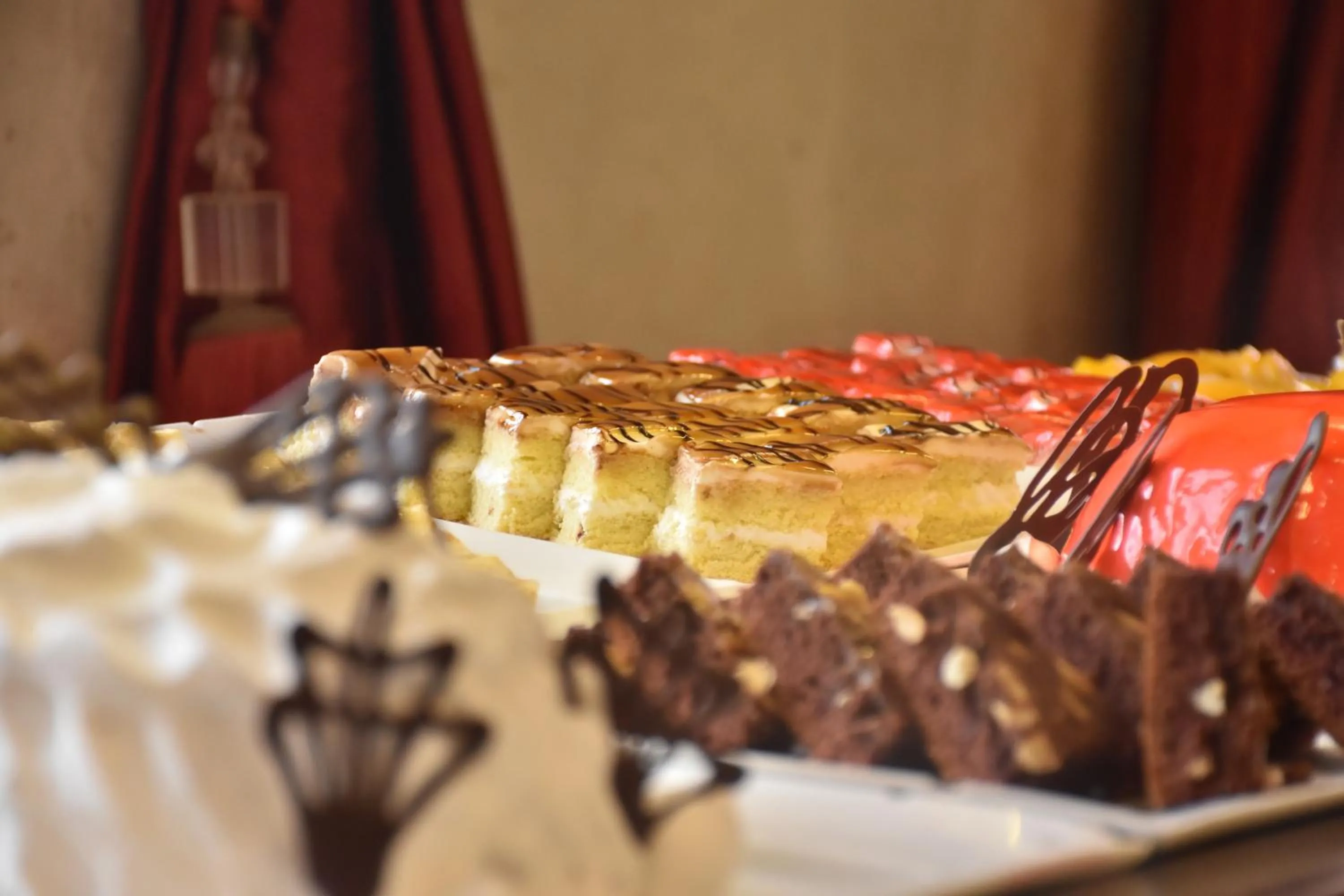 Breakfast in Jewel Sport City and Aqua Park