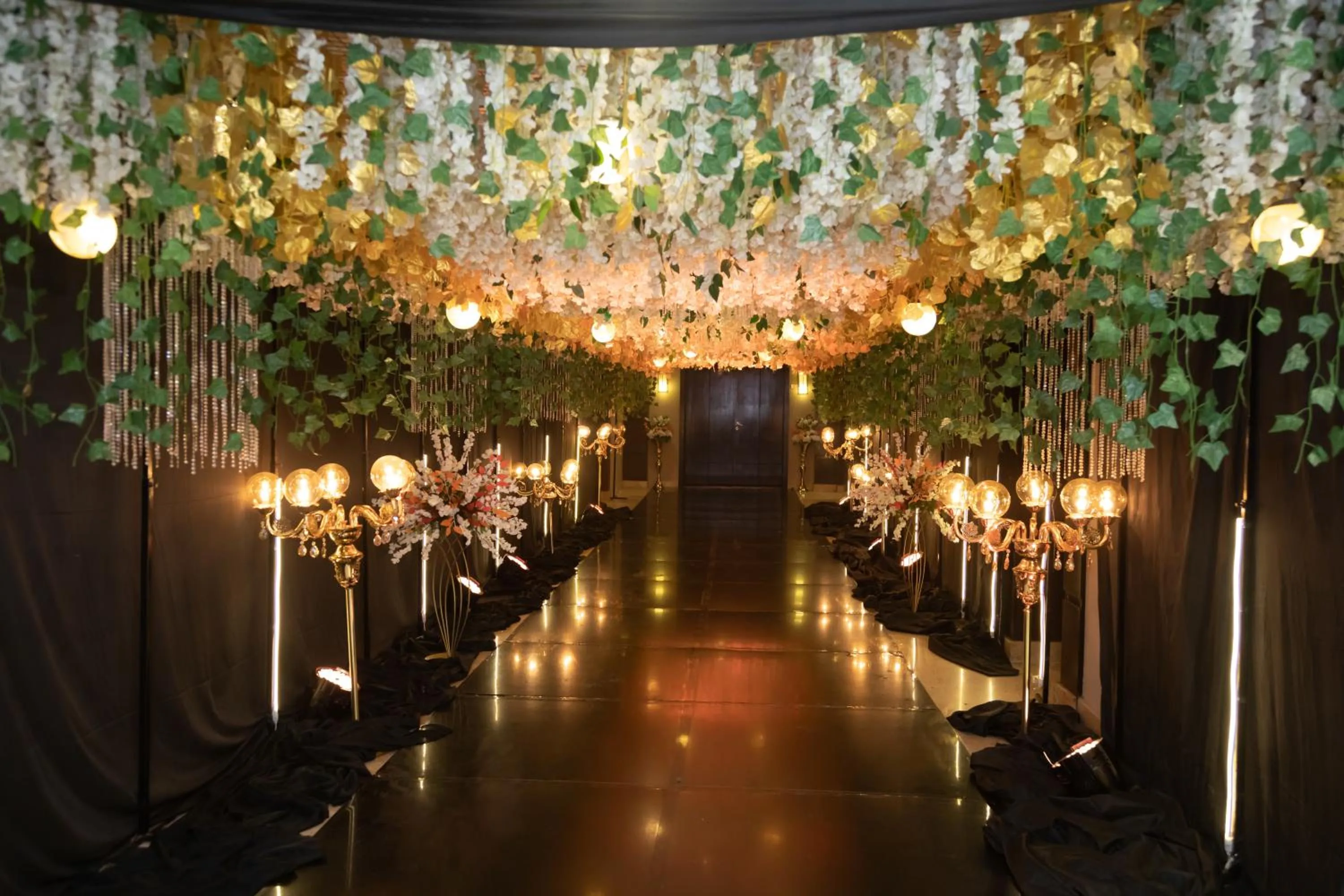 wedding in Jewel Sport City and Aqua Park