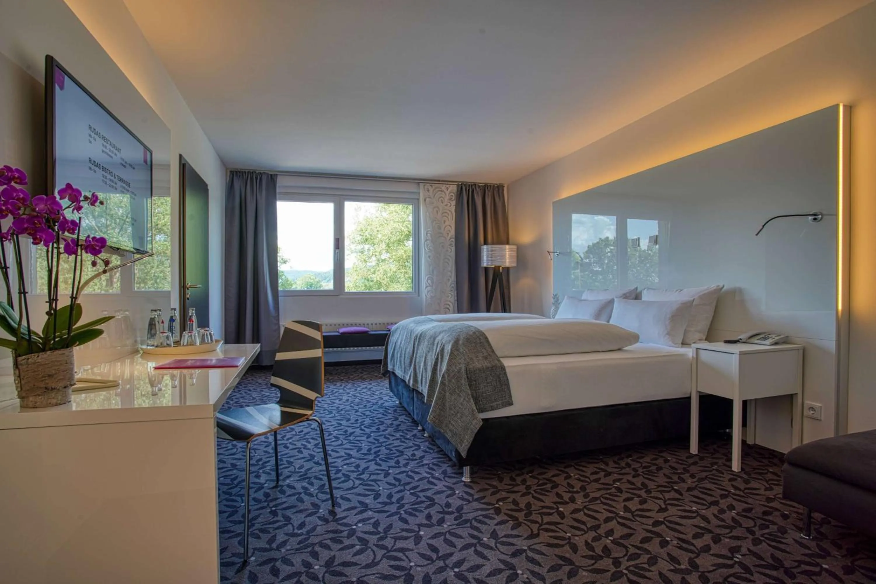 Photo of the whole room, Bed in FourSide Plaza Hotel Trier, Trademark Collection by Wyndham