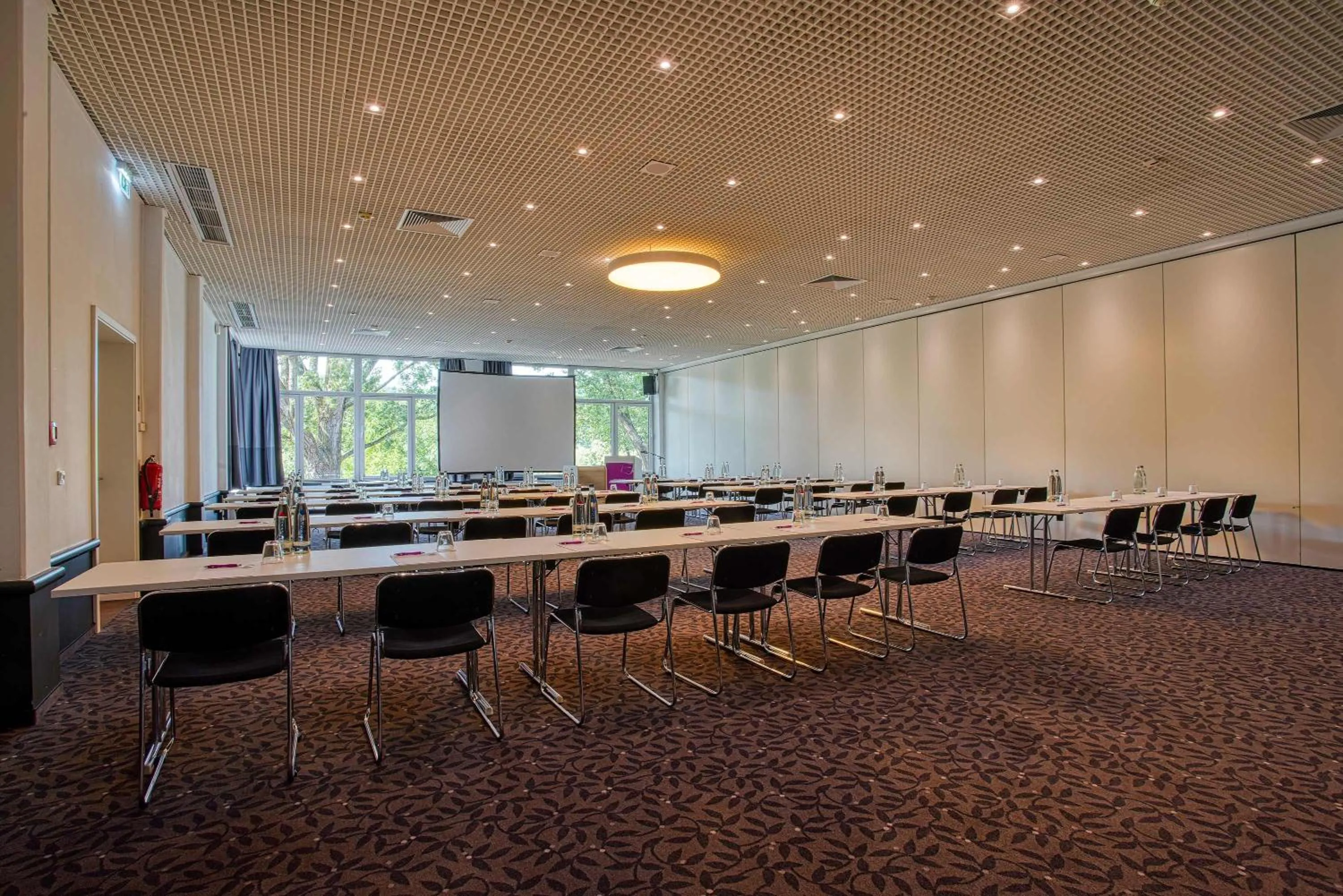 Meeting/conference room in FourSide Plaza Hotel Trier, Trademark Collection by Wyndham