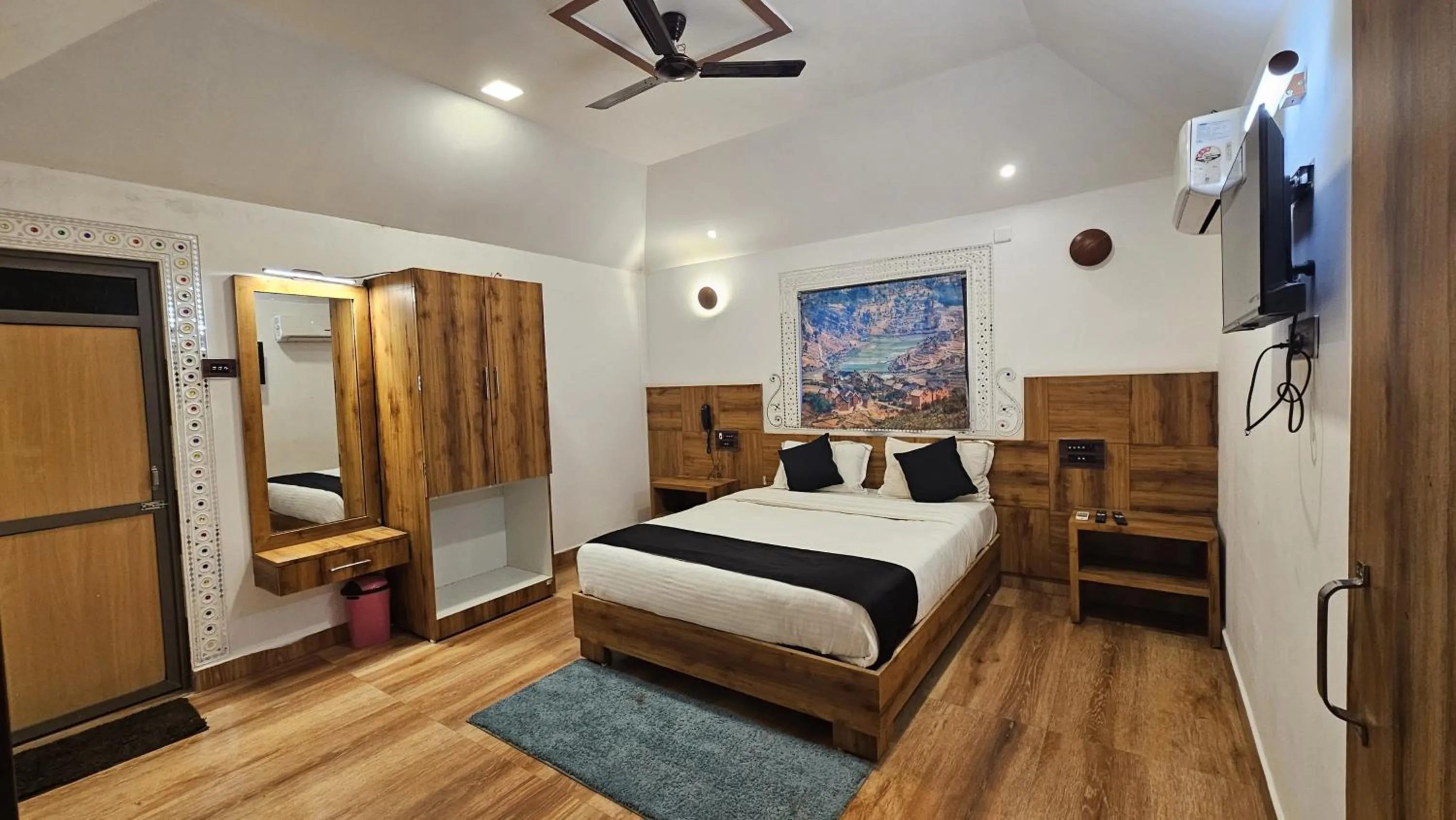 View (from property/room), Bed in Santkrupa Villa Resort