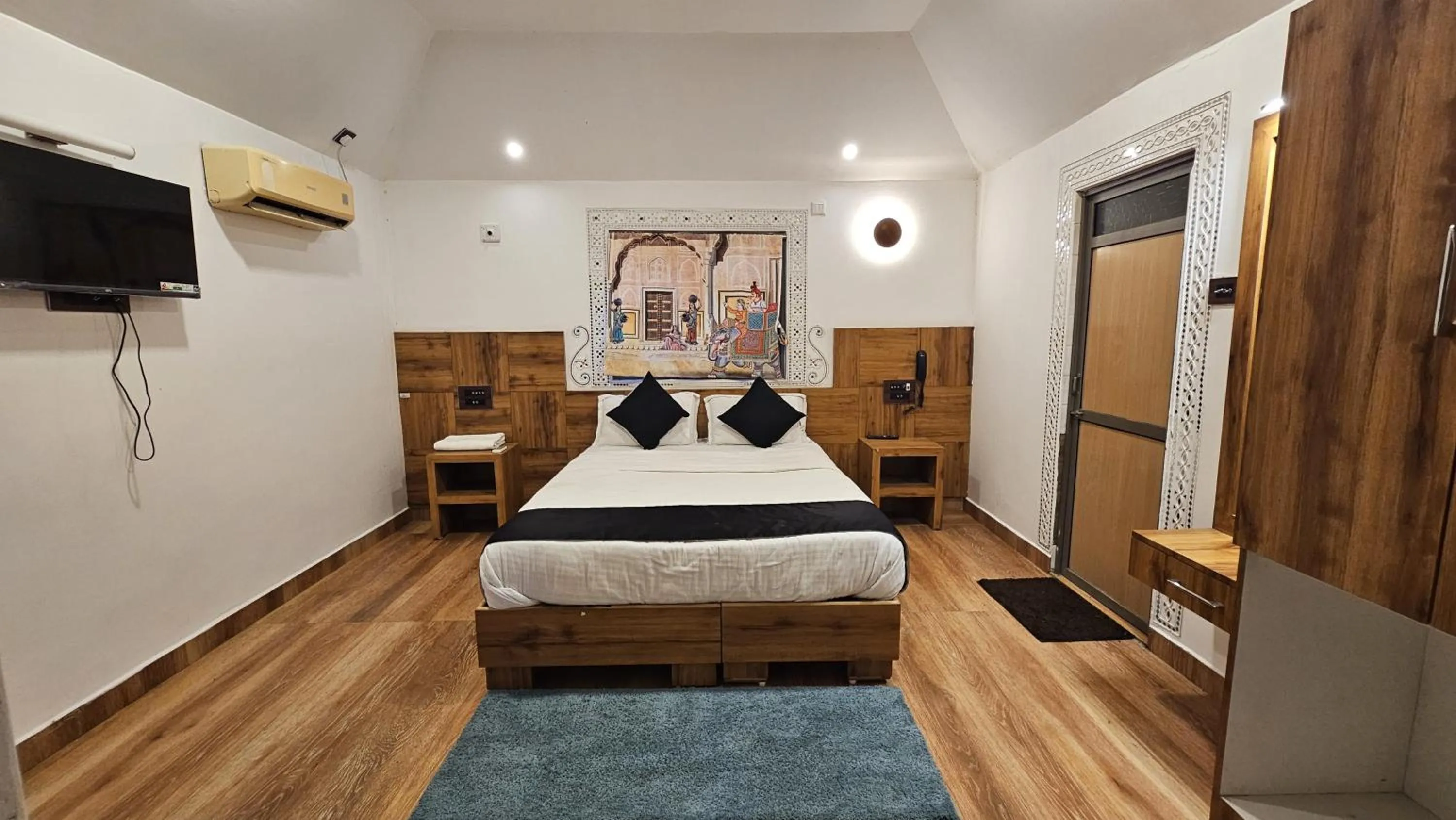 View (from property/room), Bed in Santkrupa Villa Resort