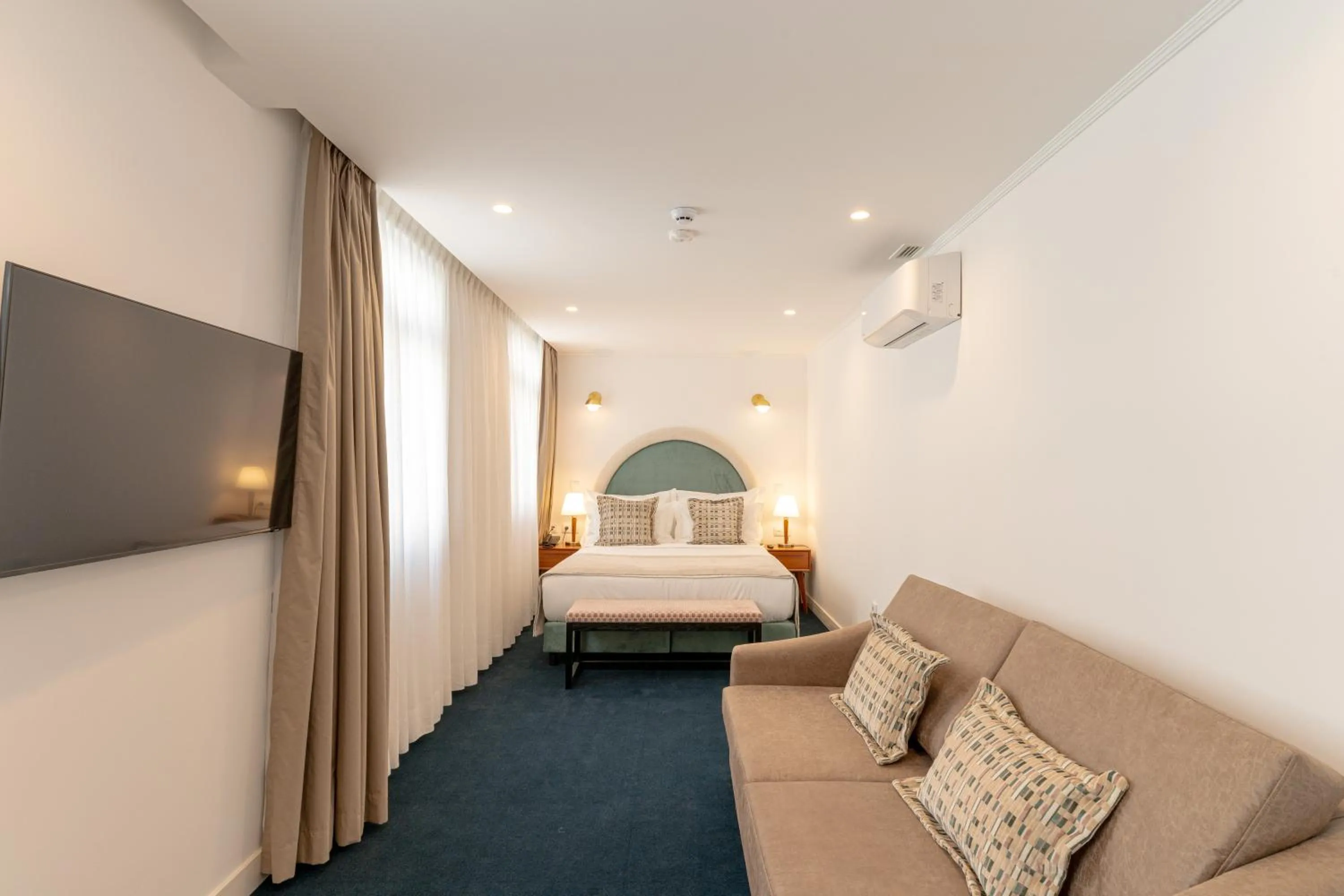 Bed in Westlight Lisboa Madalena