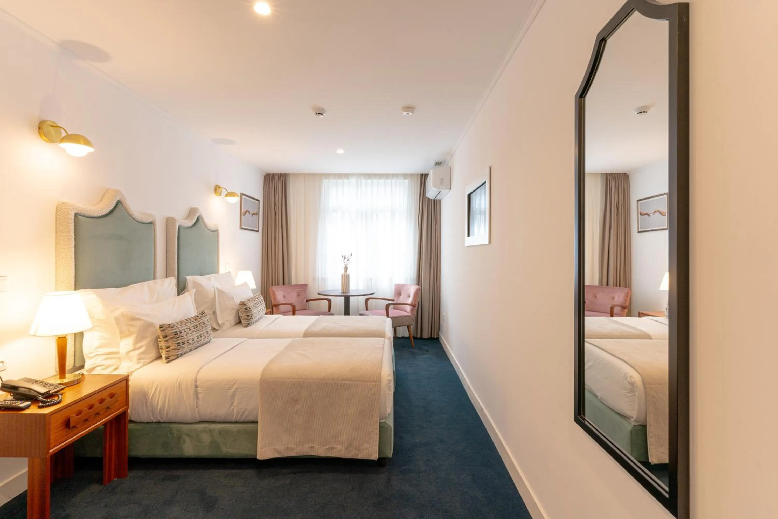 Bed in Westlight Lisboa Madalena