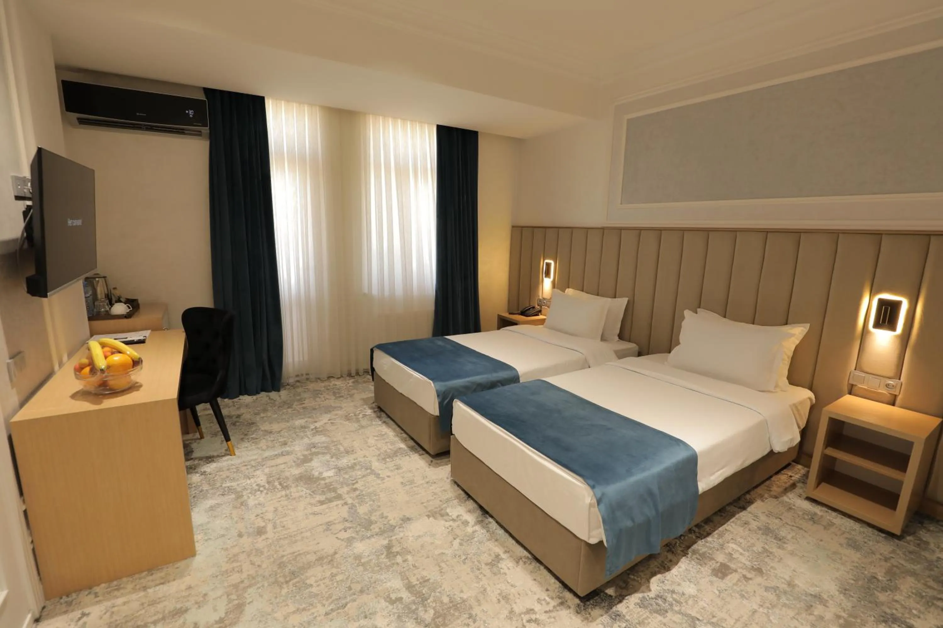 Bed in Friday Old City Hotel