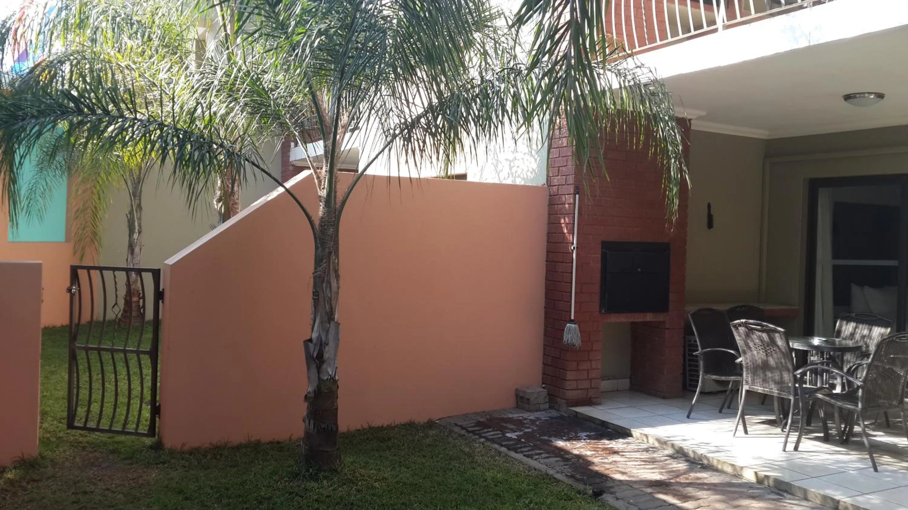 BBQ facilities in Palm Valley Inn And Day Spa