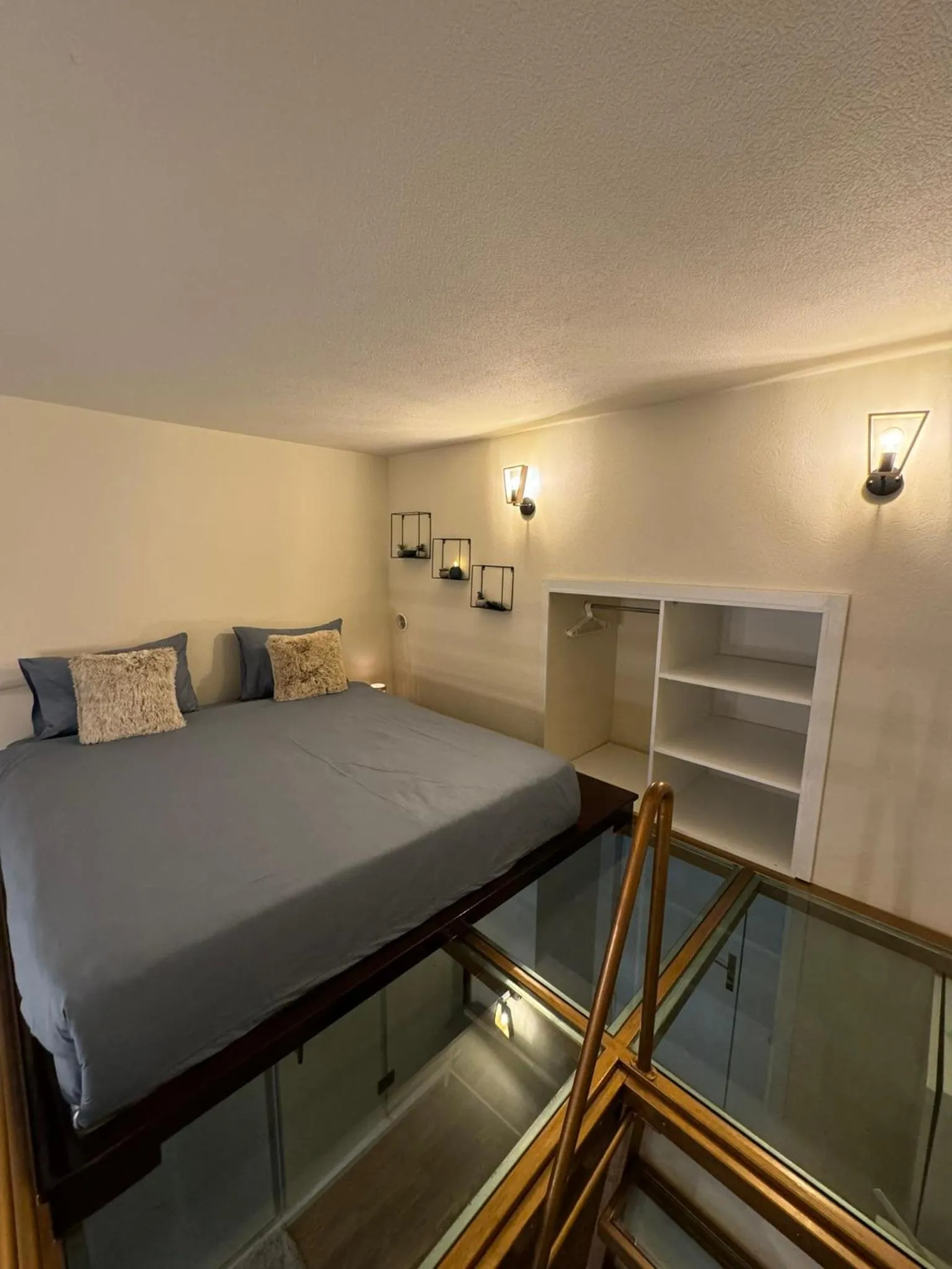 Bed in Zimmer Boutique Hotel