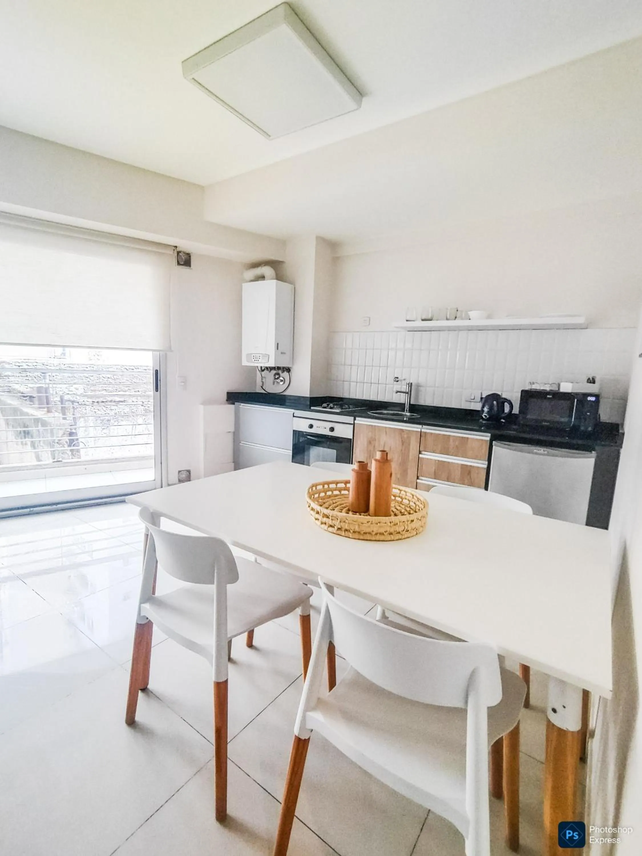 kitchen in Báltico Suites