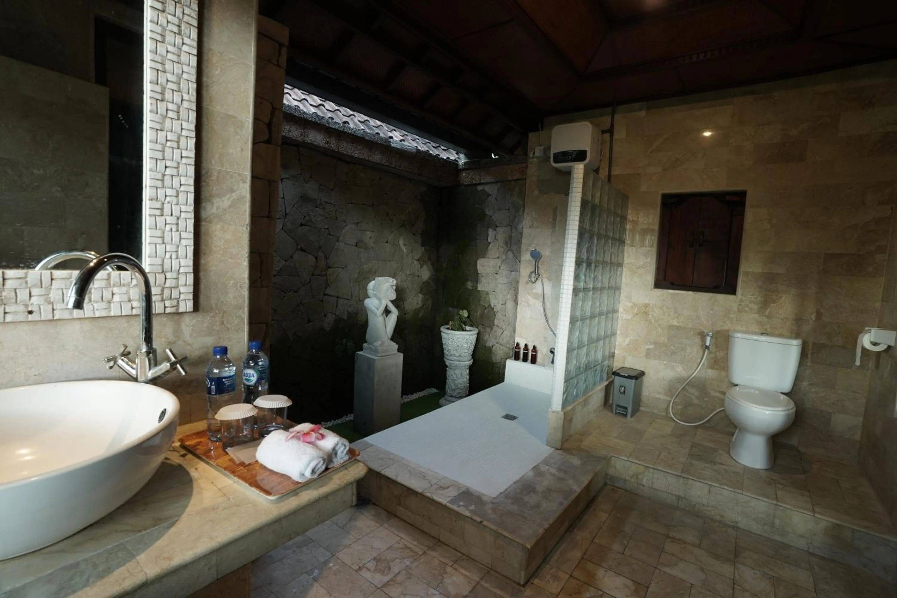 Bathroom in New Mumbul Ubud