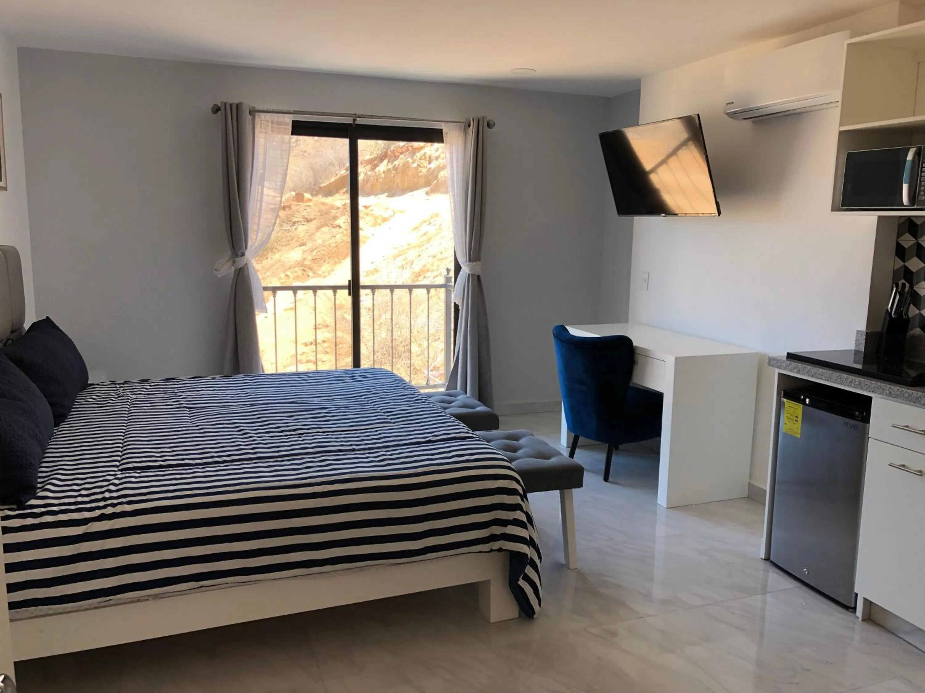 Bed in Morgan Hotel Boutique & Residences, Los Cabos