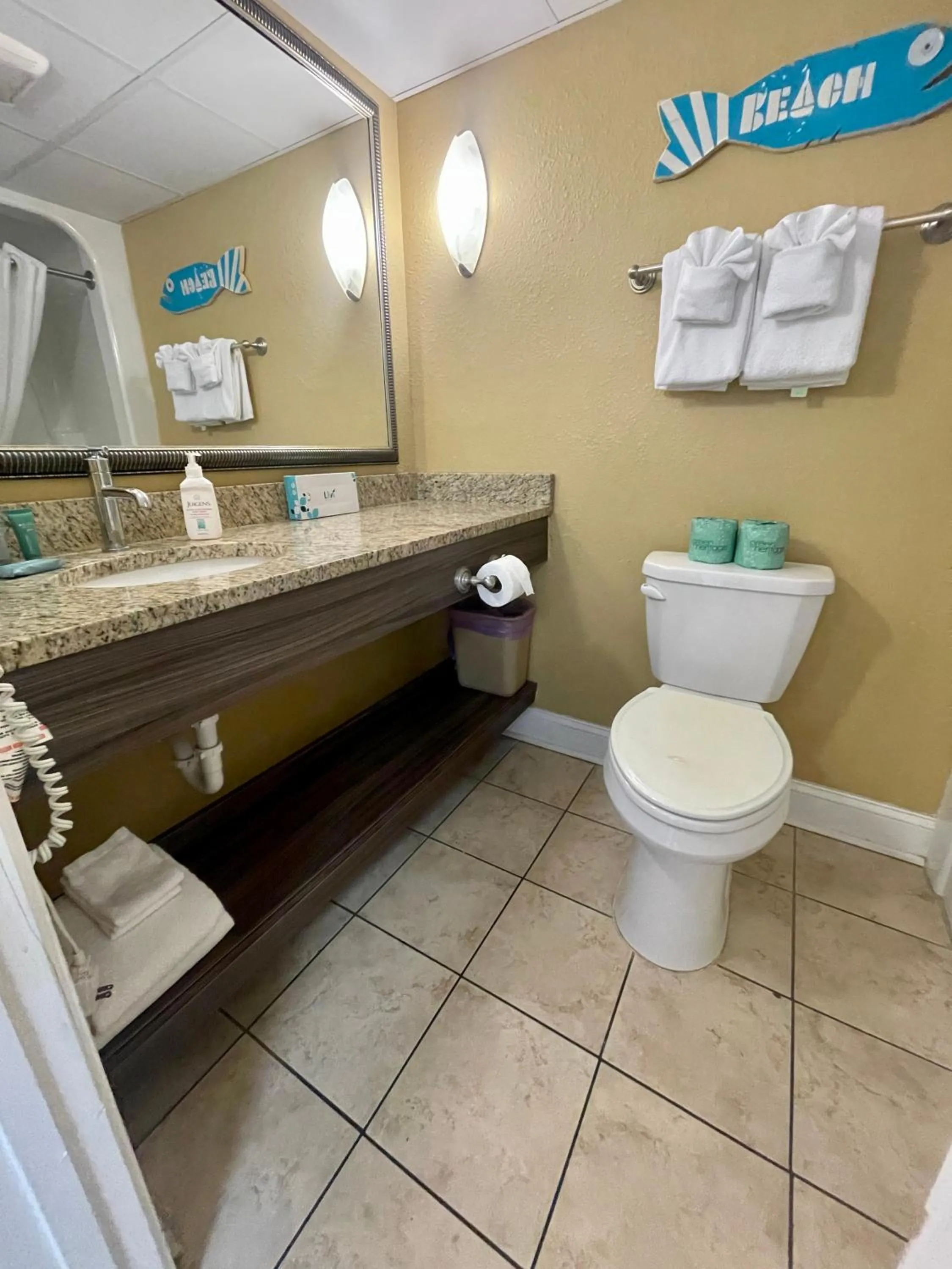 Toilet in Caravelle Resort