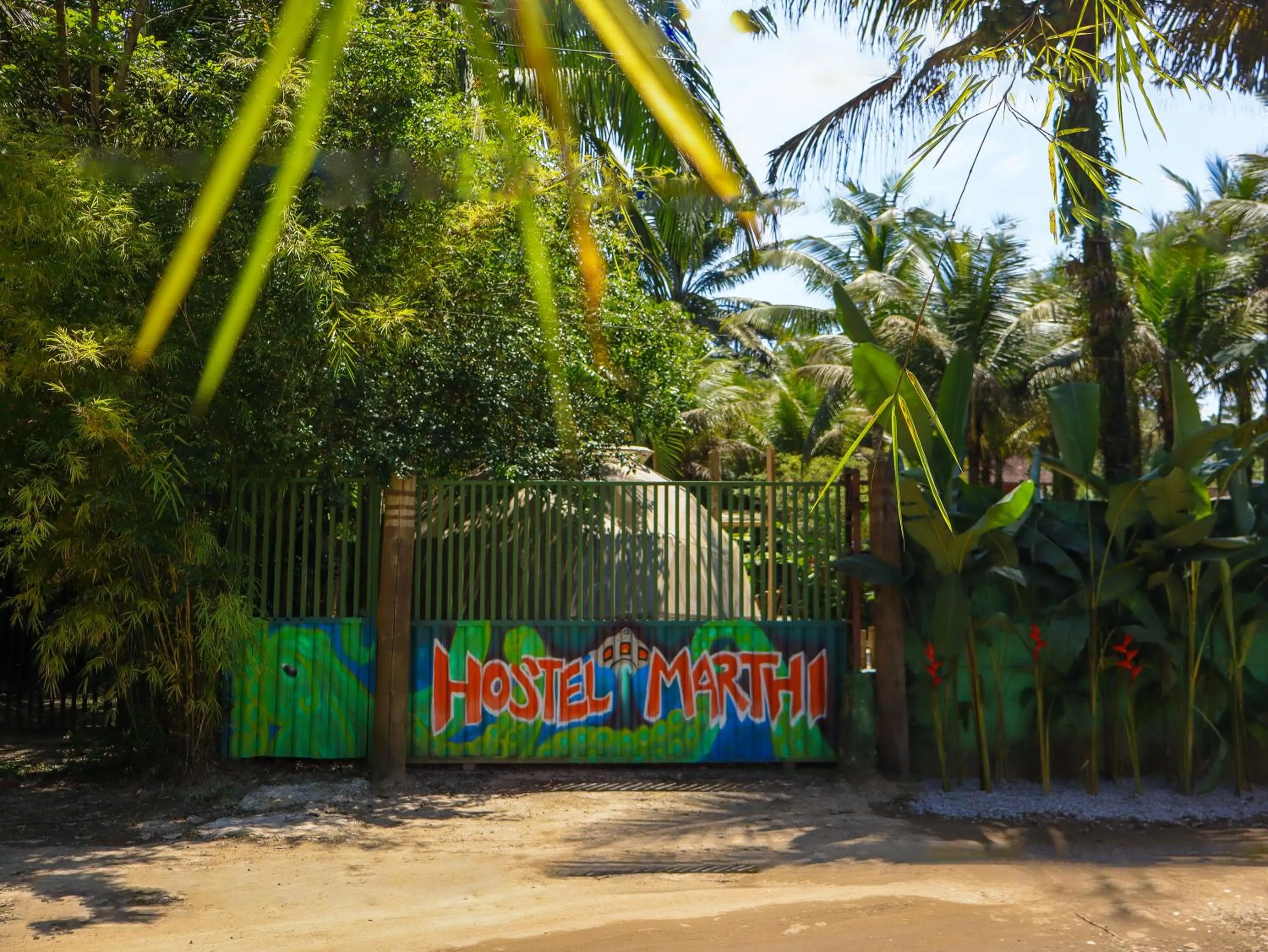 Facade/entrance in Pousada e Hostel Marthi