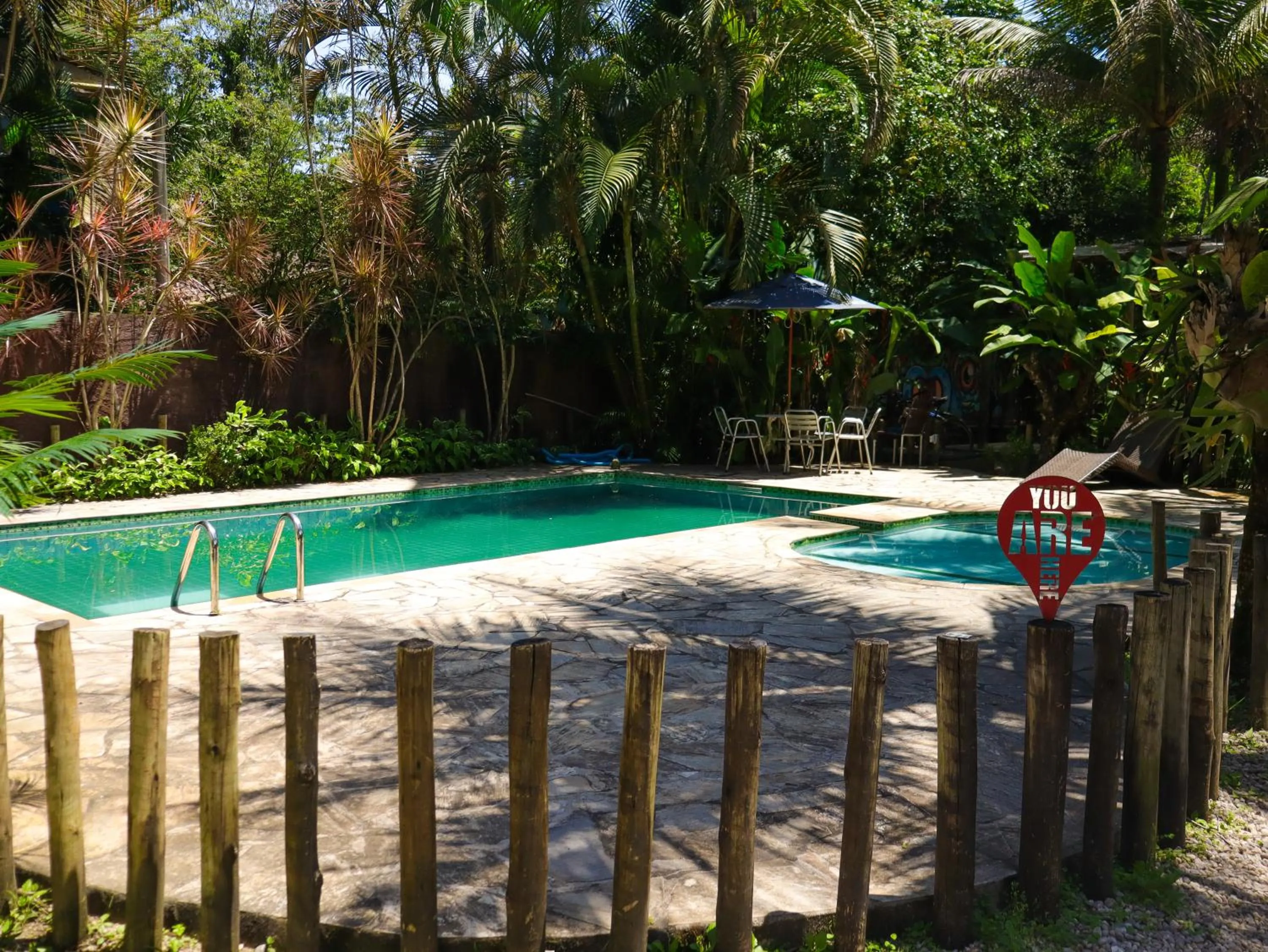 Garden in Pousada e Hostel Marthi