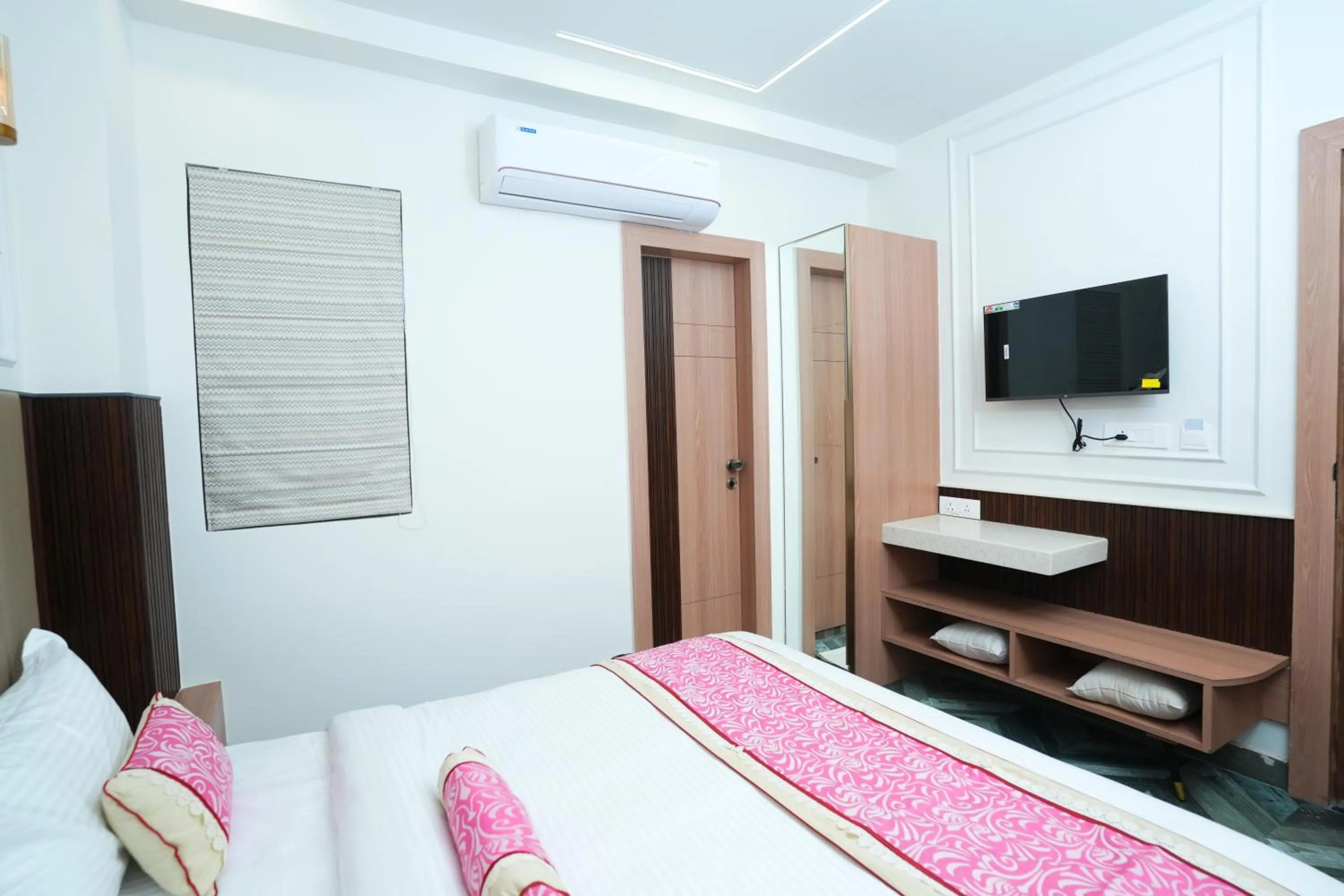 Communal lounge/ TV room, Bed in Anaya Retreat