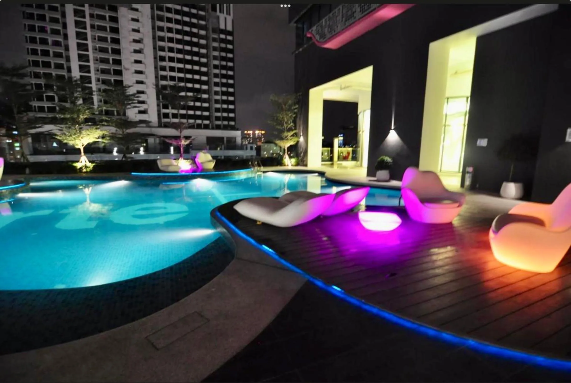 Night in ARTE+ @ JALAN AMPANG by ST Nomad