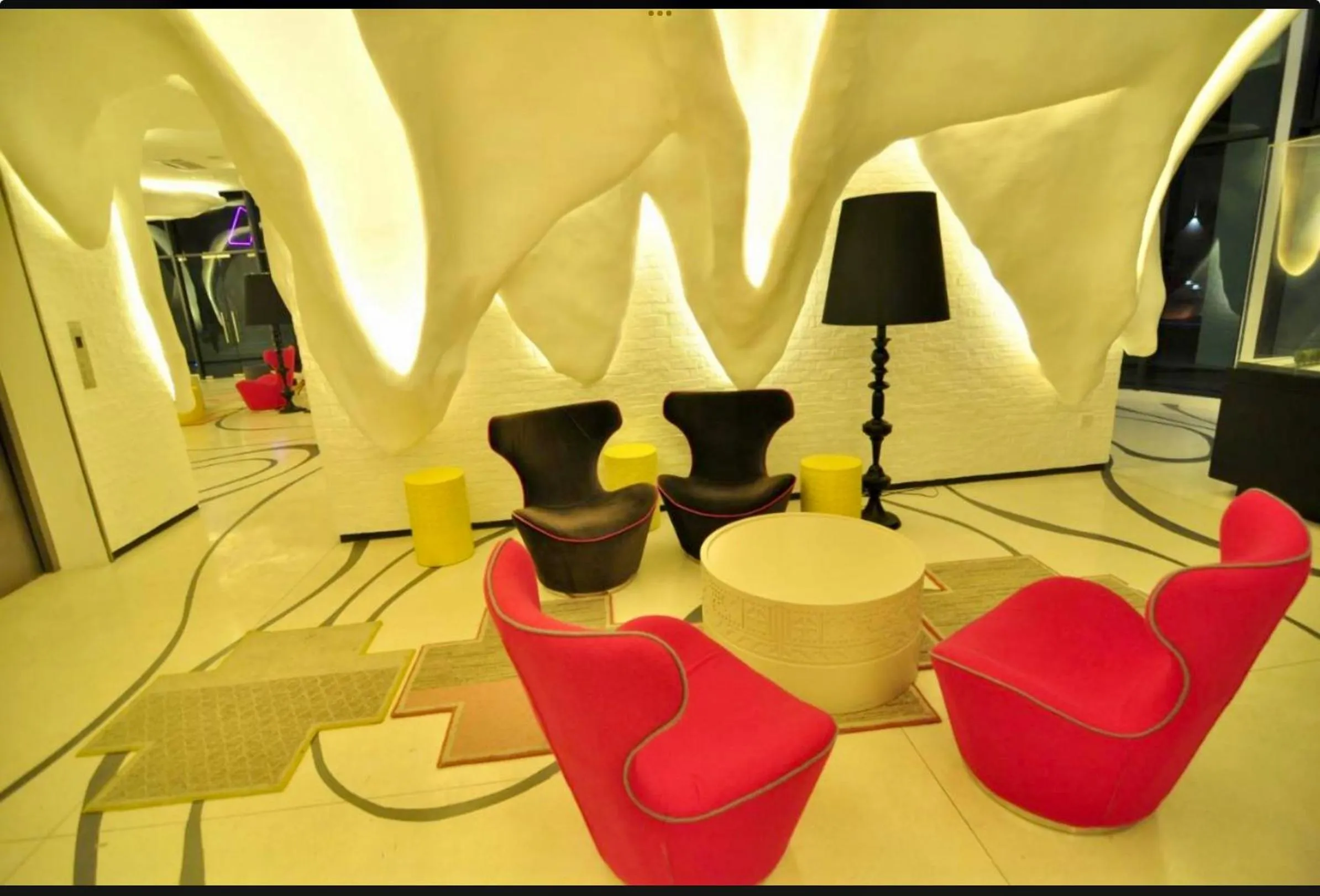 Seating area in ARTE+ @ JALAN AMPANG by ST Nomad