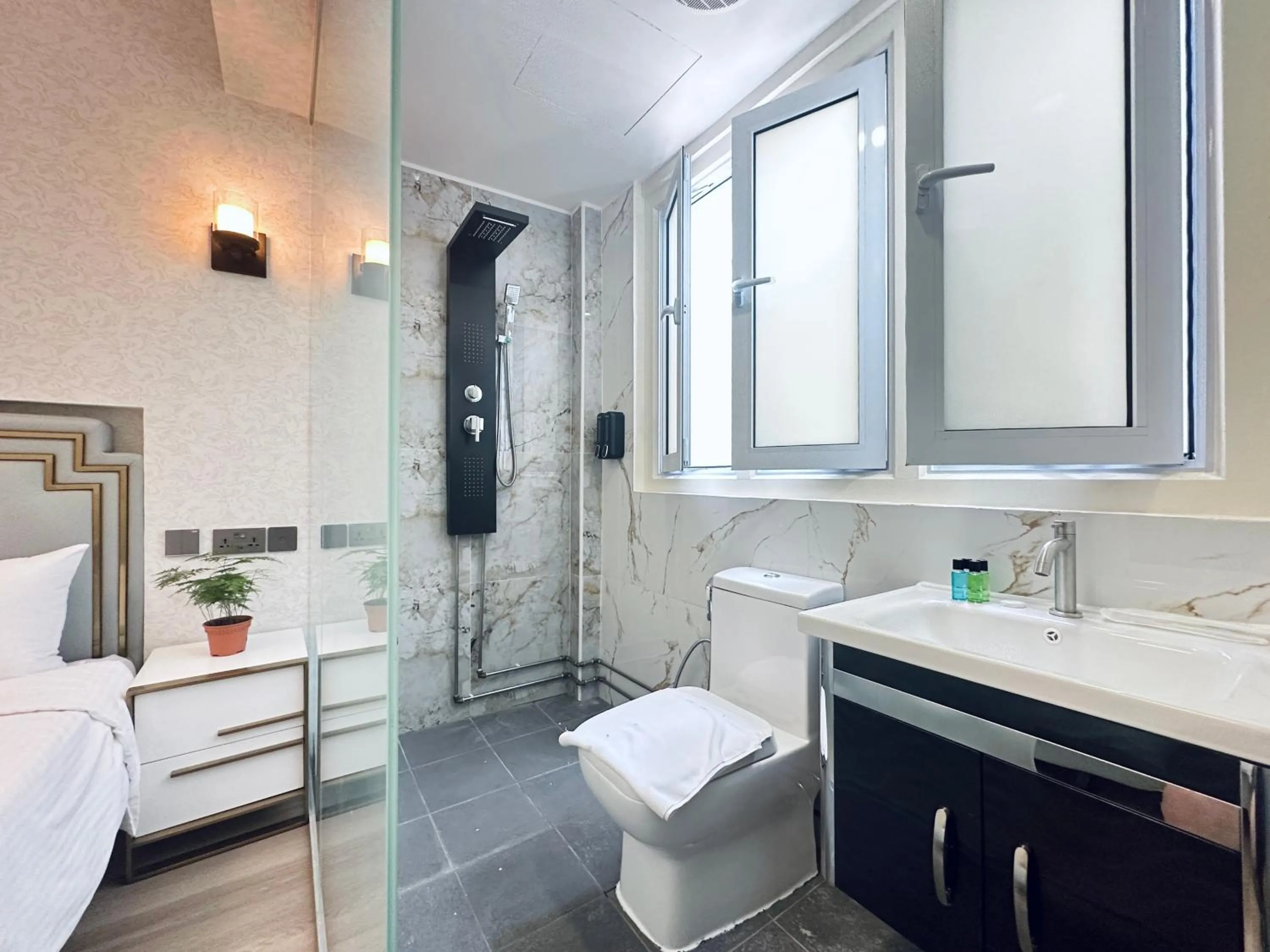 Toilet in Kam Leng Hotel