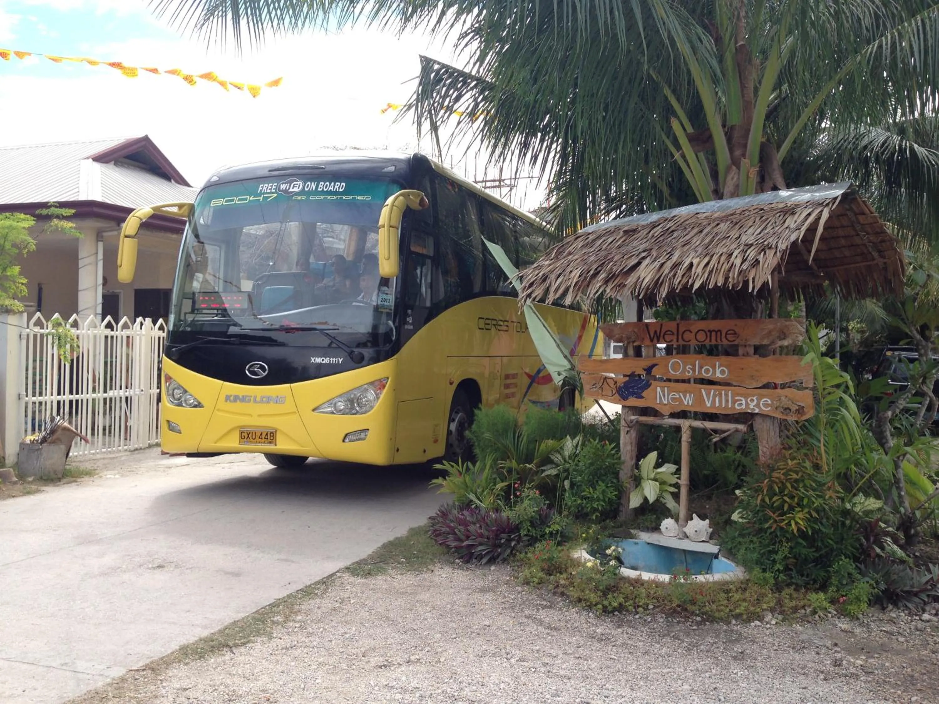 Facade/entrance in New Village Lodge