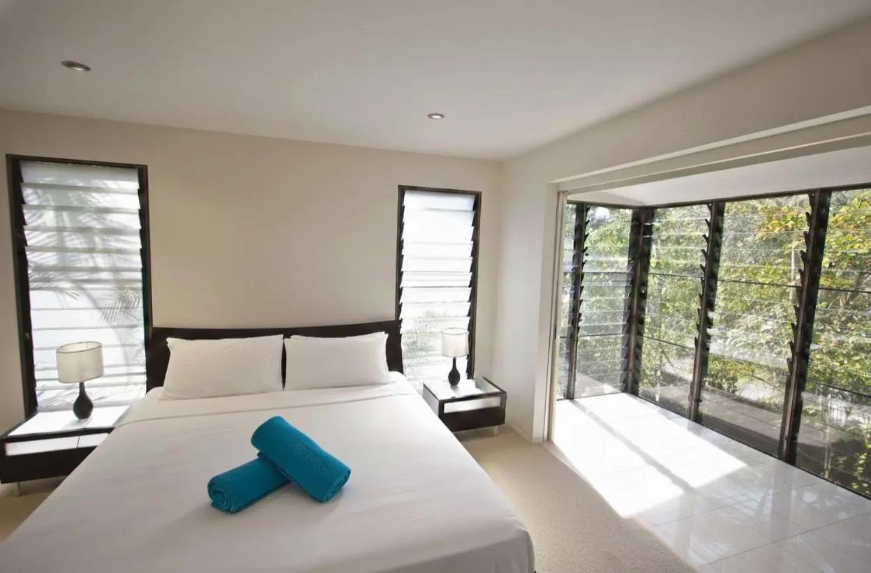 Bed in Palm Bay Resort