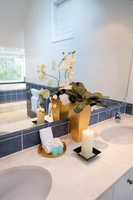 Emerald Inn on Takapuna Beach