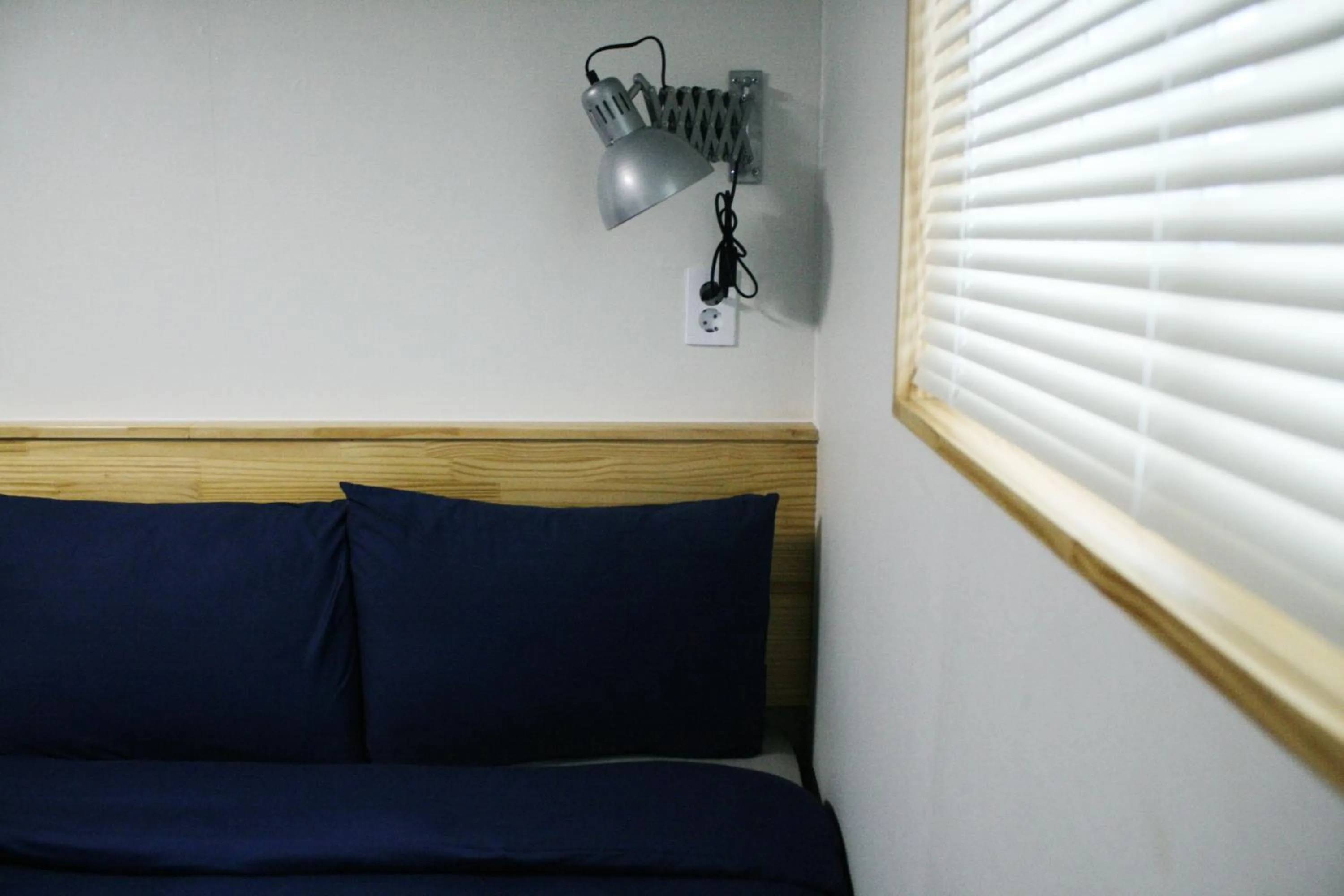 Decorative detail in Hostel Beige 2nd