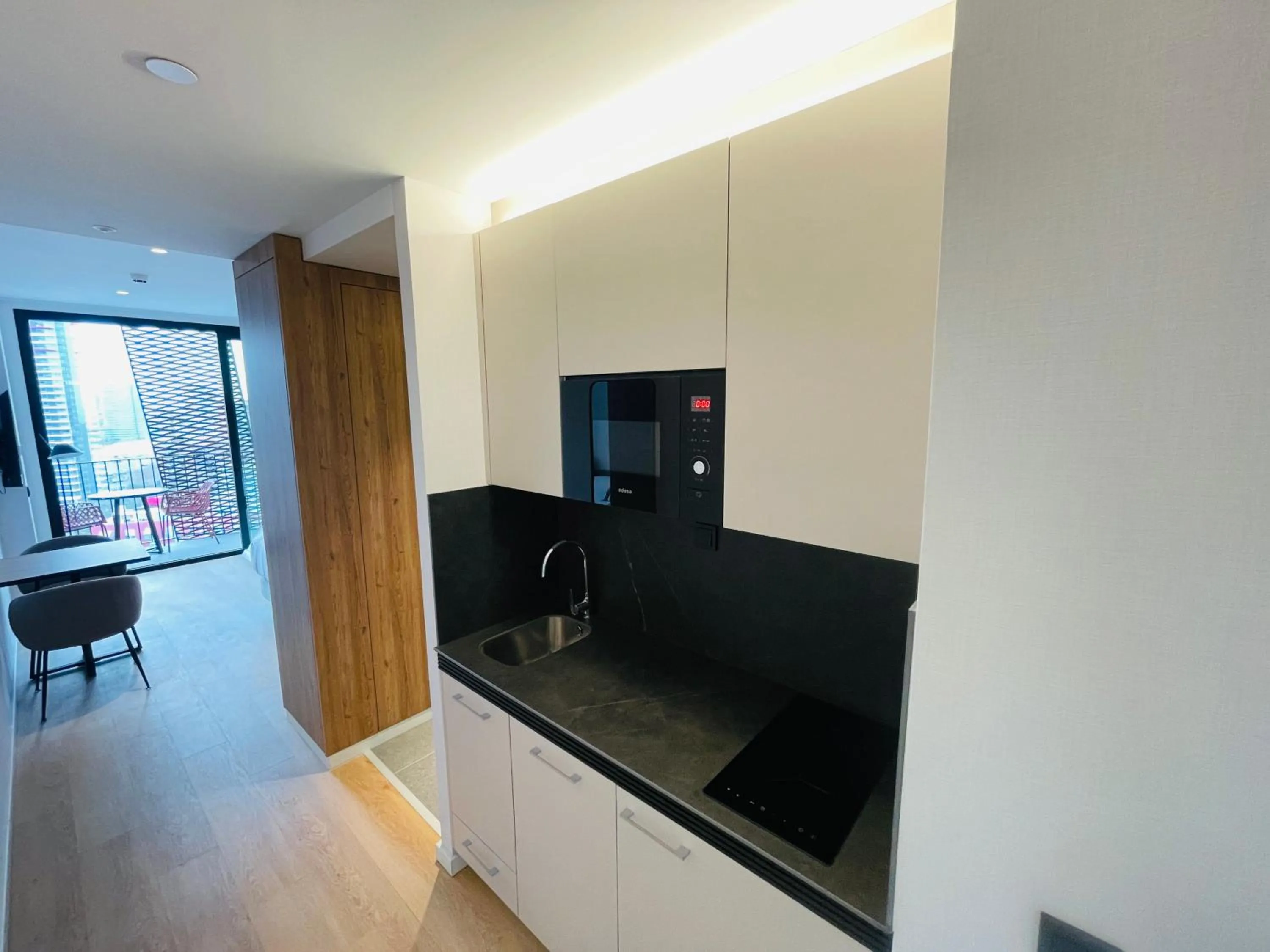 Kitchen or kitchenette in Tembo Barcelona