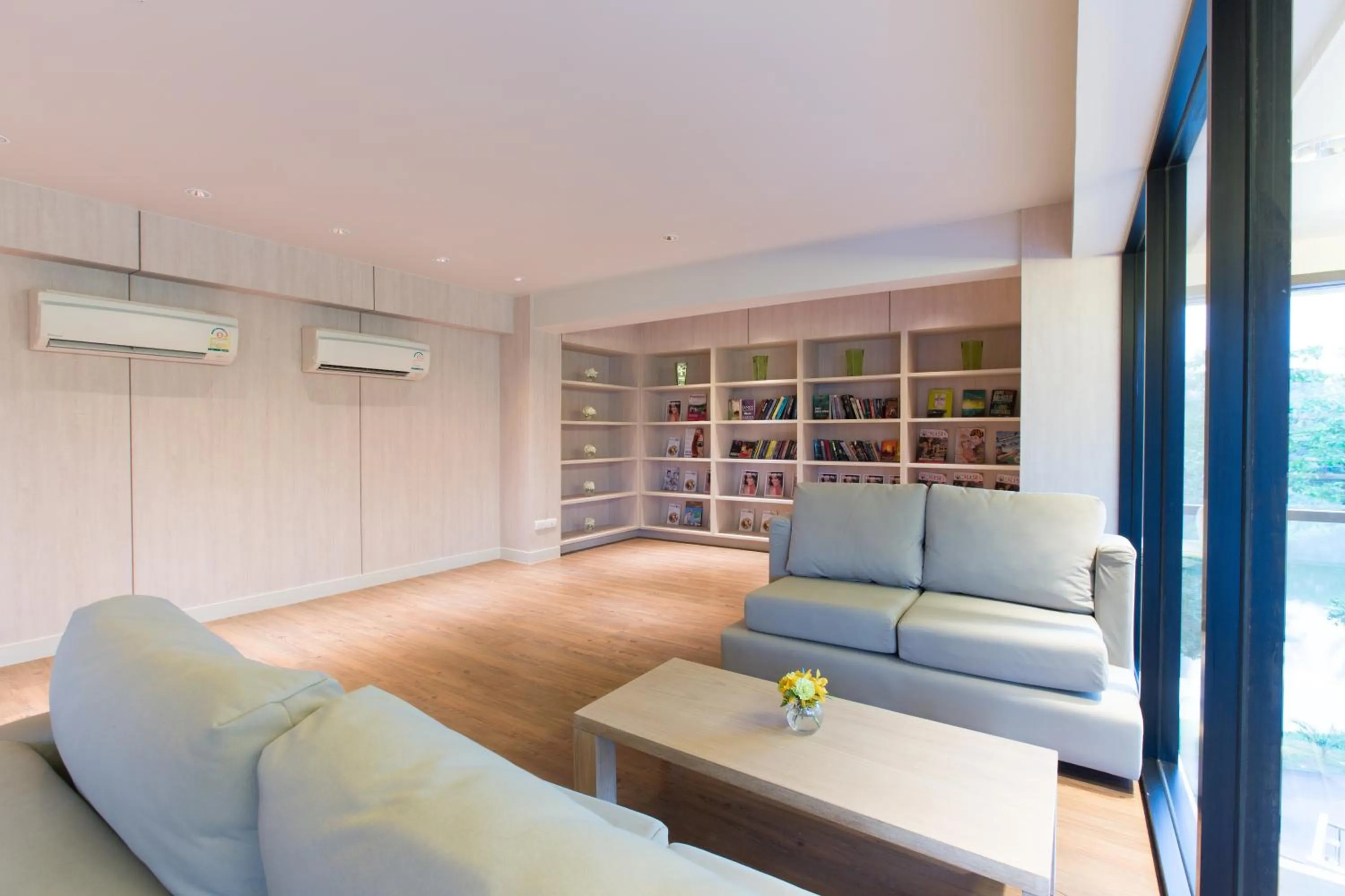 Communal lounge/ TV room in Sugar Palm Residence