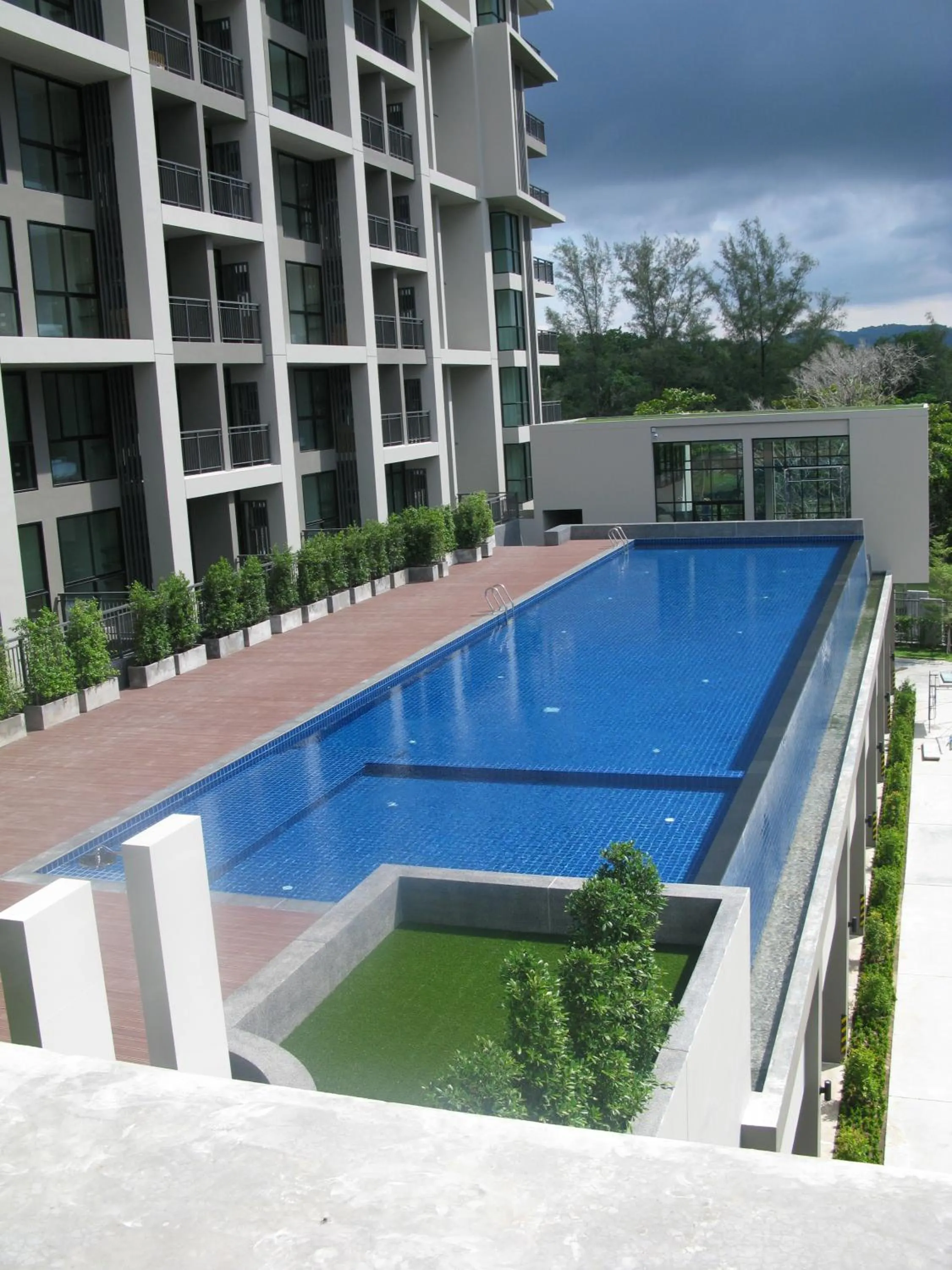 Swimming pool in Sugar Palm Residence