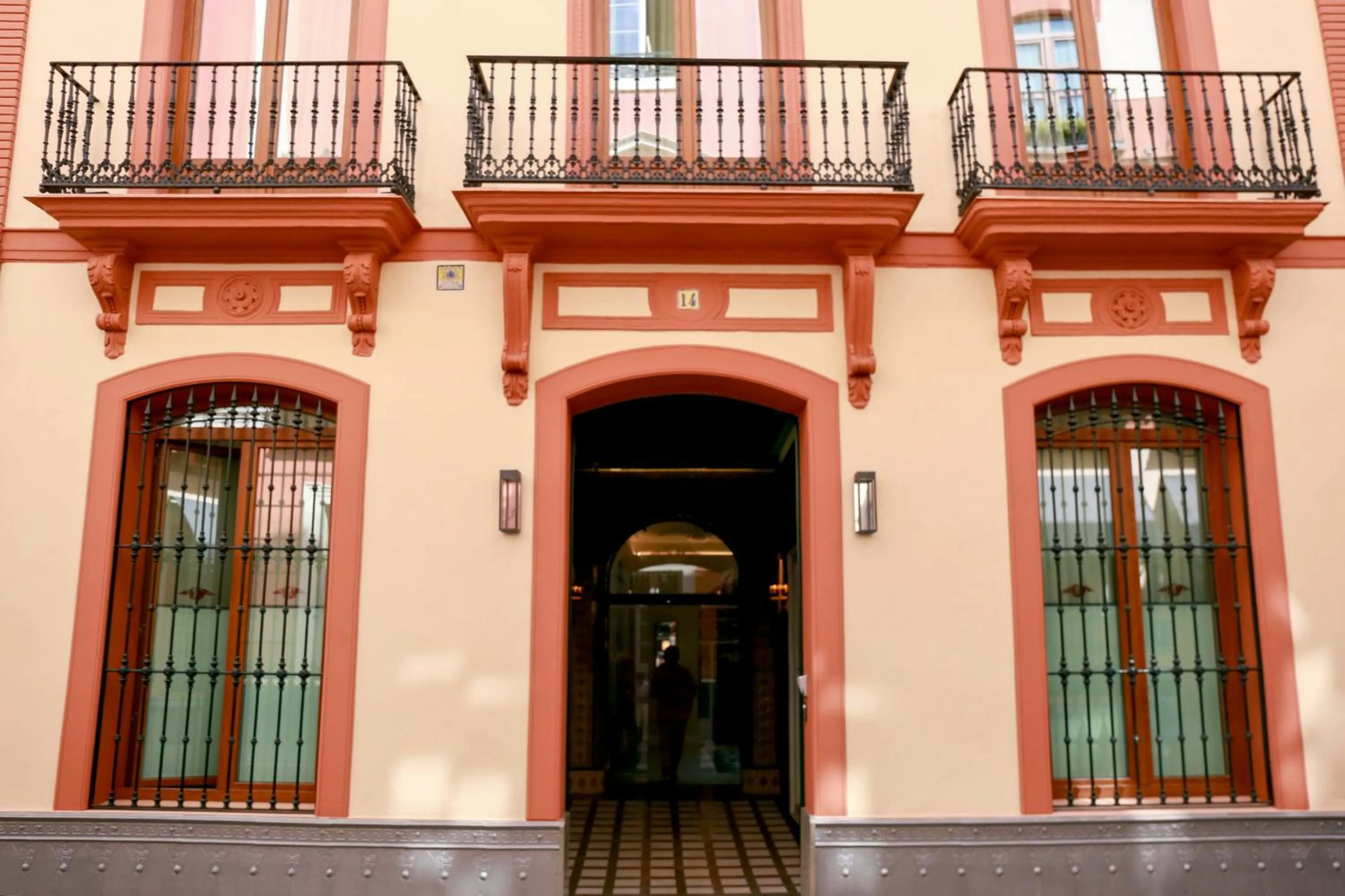 Property building in Hotel Boutique Casa Romana Villa