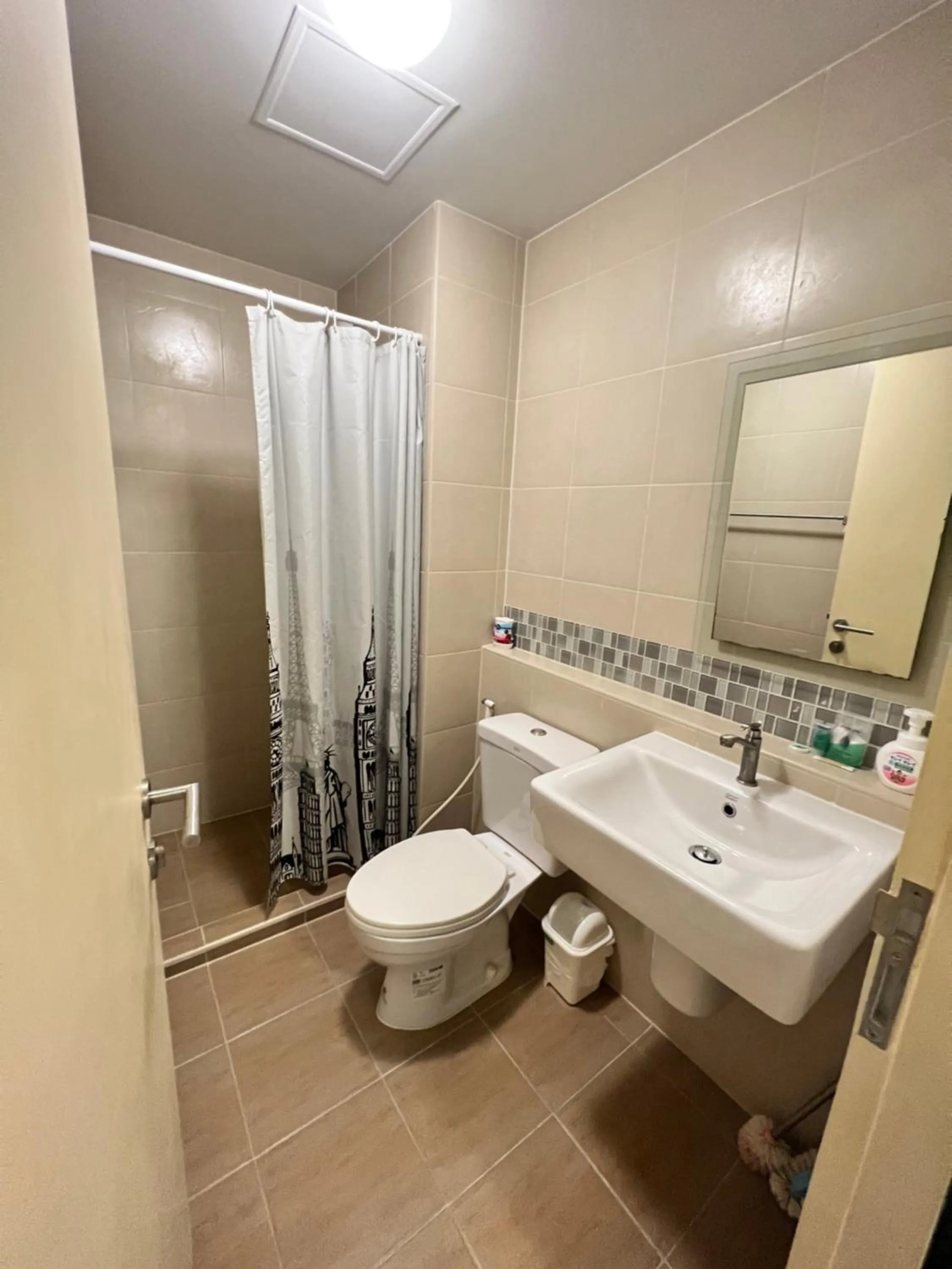 Shower in Baan Imm Aim Huahin By Thita