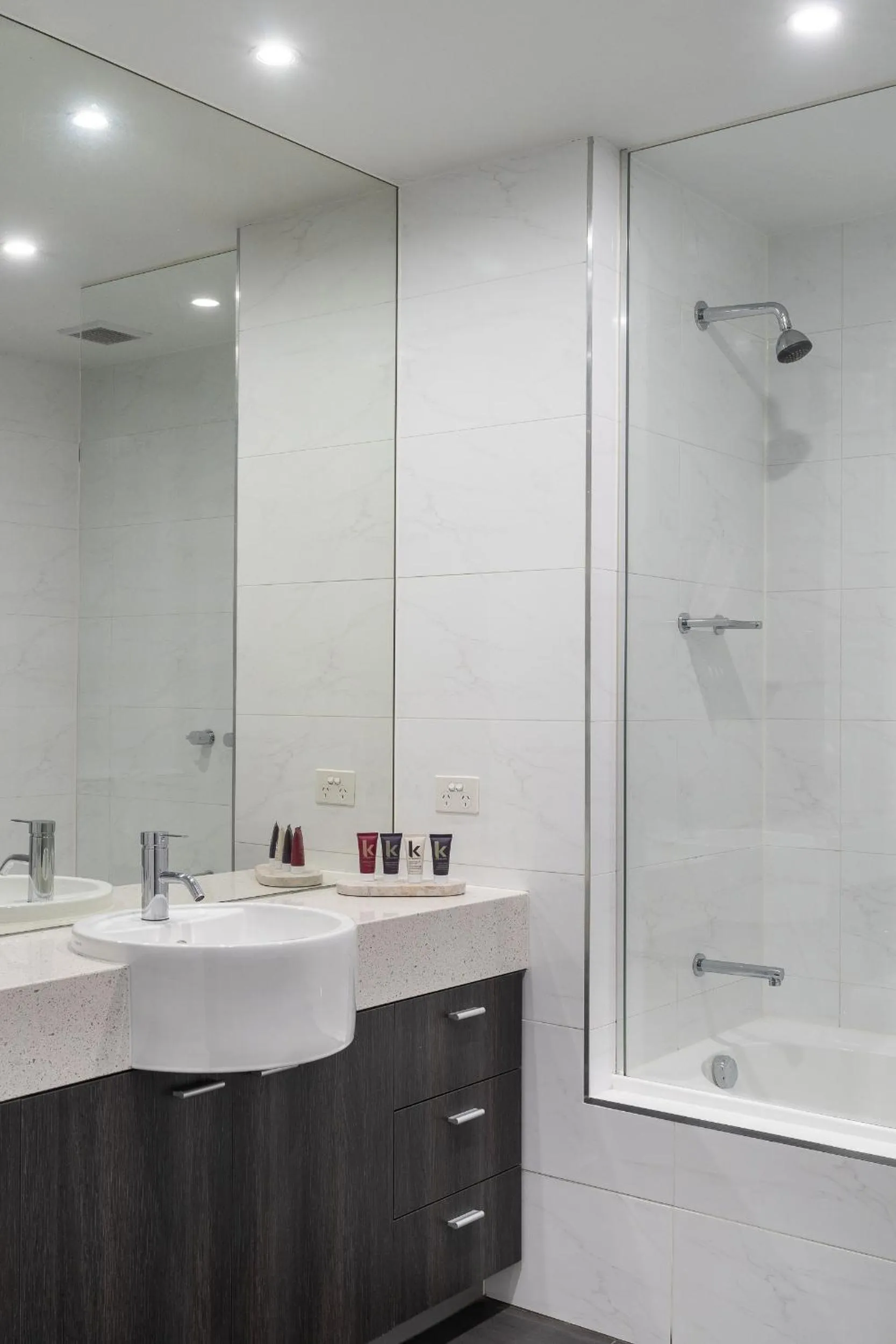 Shower in Tyrian Serviced Apartments Fitzroy