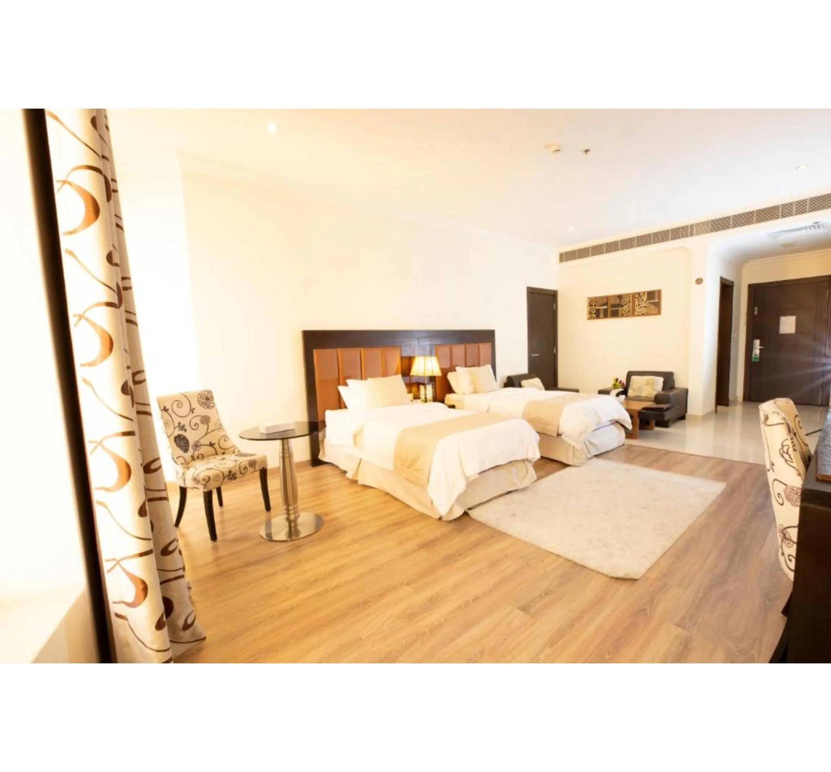 Bedroom, Bed in Sunday Millennia Hotel