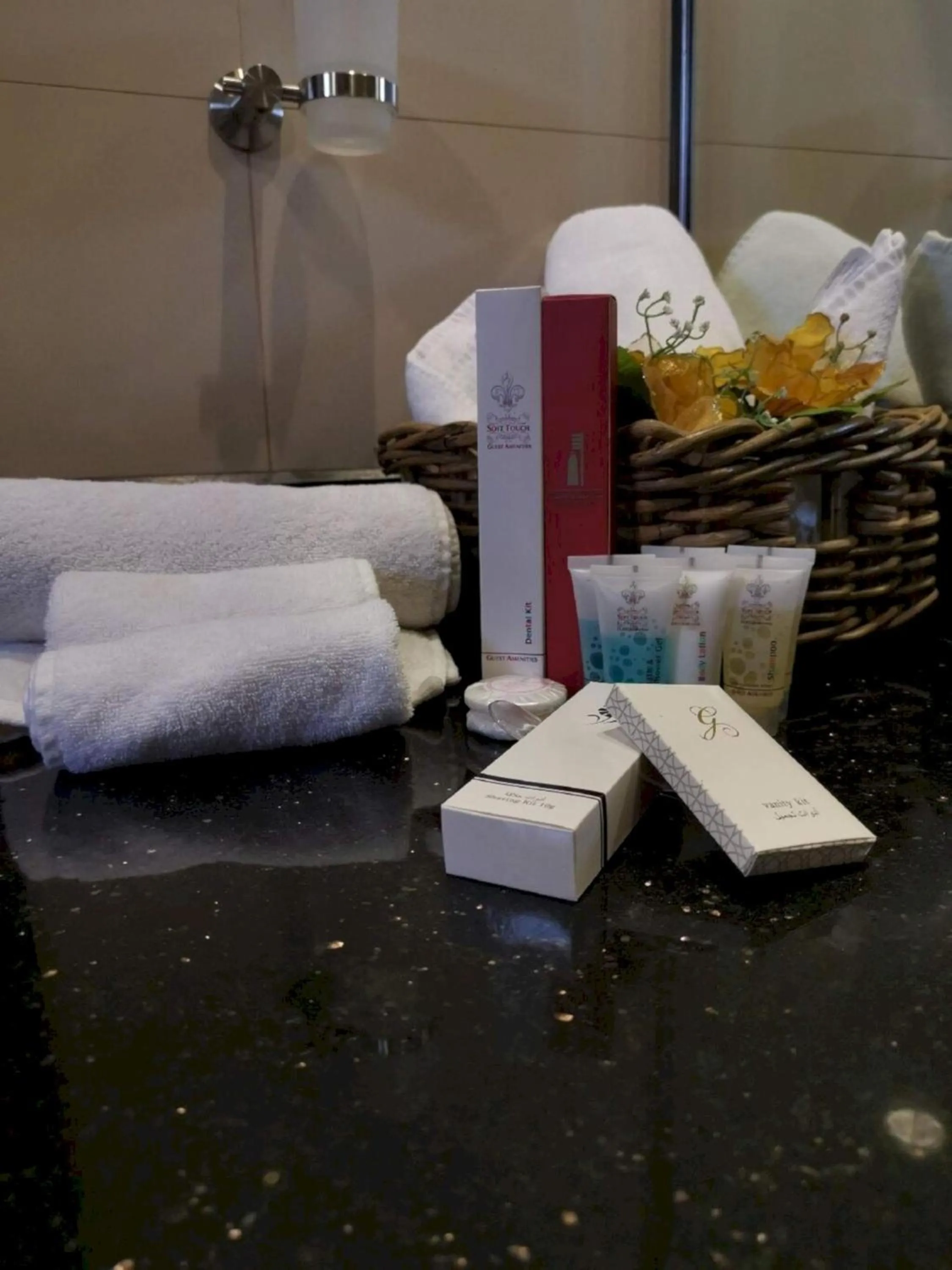 Photo of the whole room, Bed in Sunday Millennia Hotel