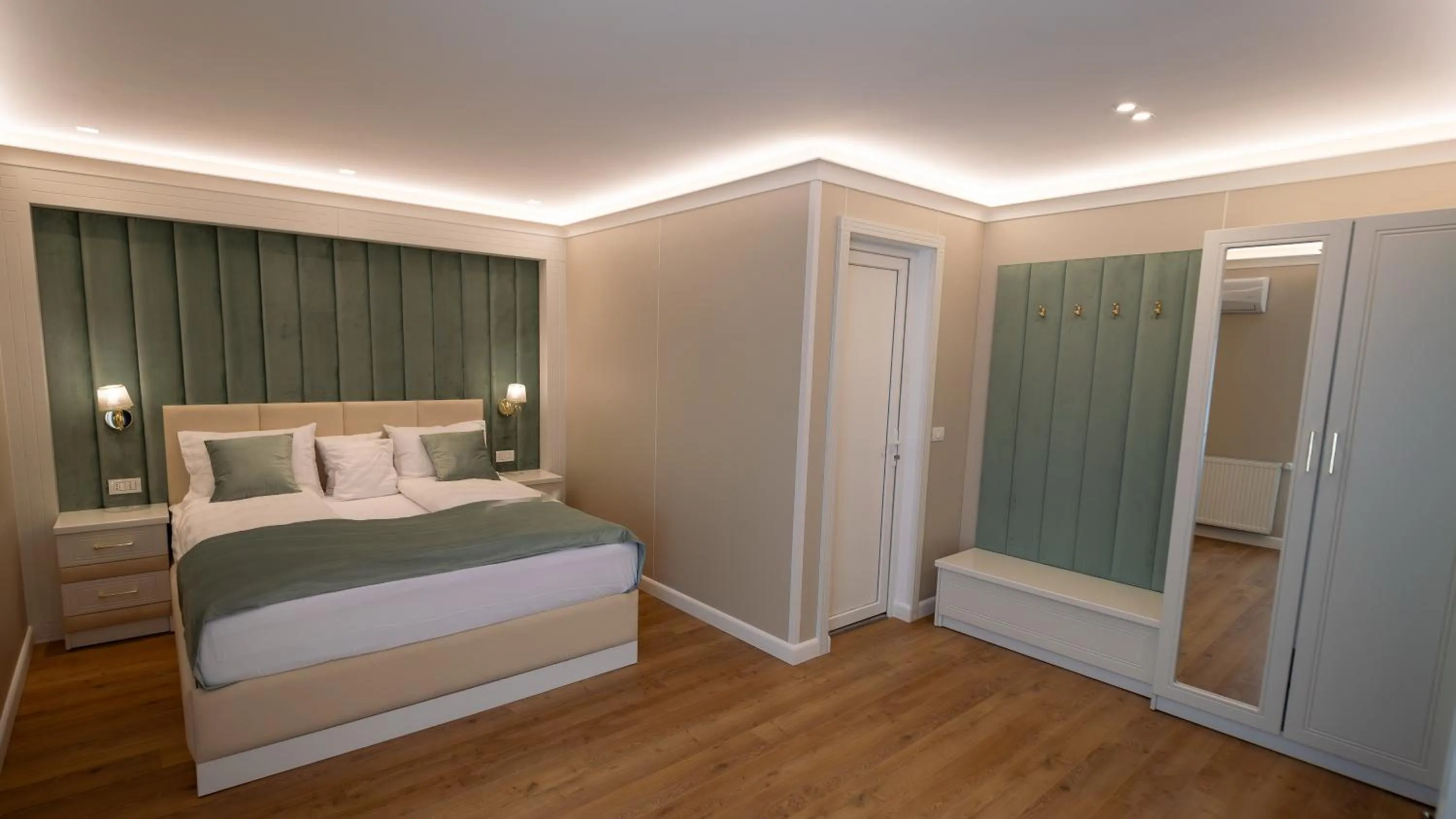 Photo of the whole room, Bed in Pensiunea Sarmis Cristal