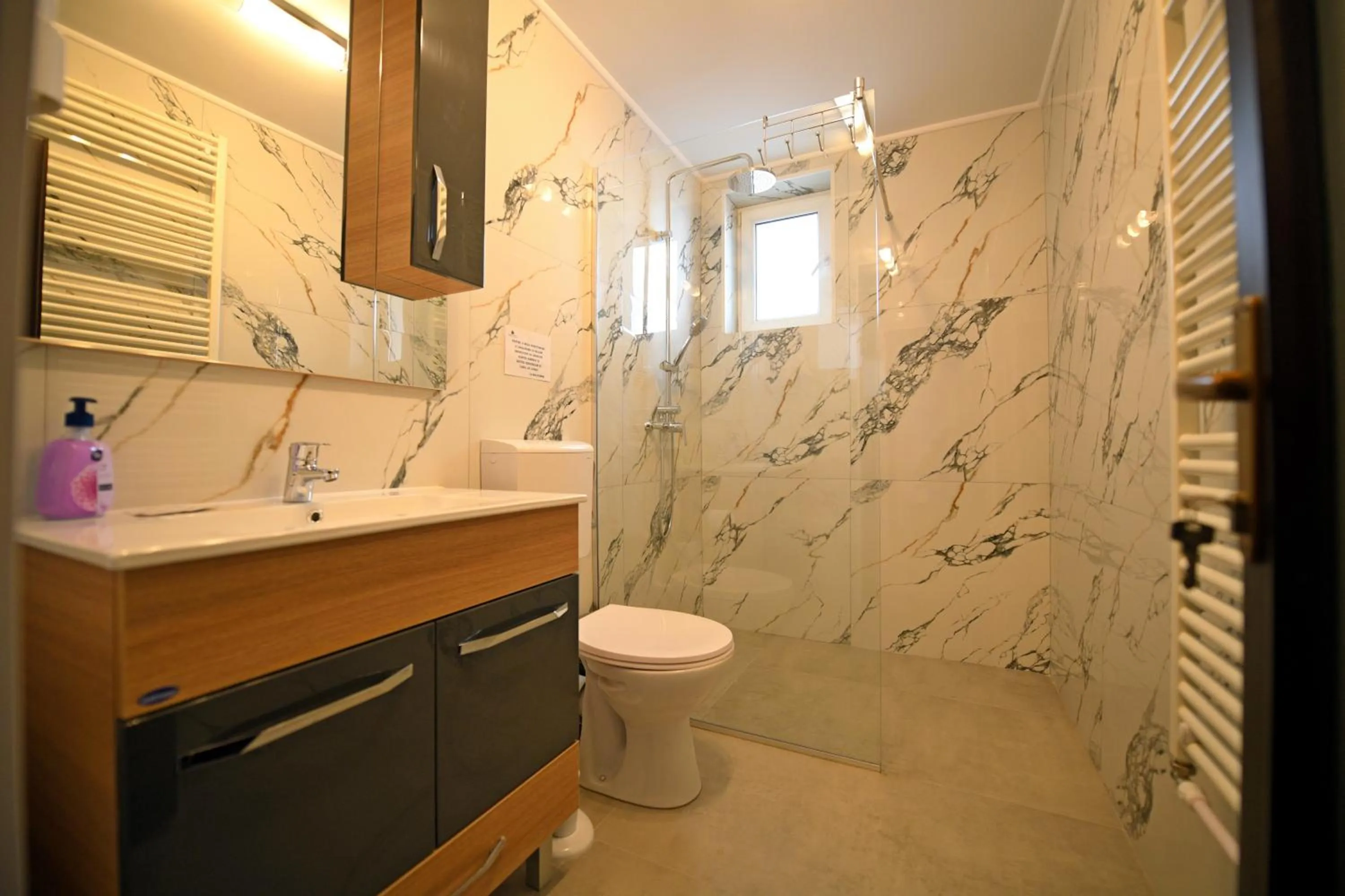 Bathroom in Pensiunea Sarmis Cristal