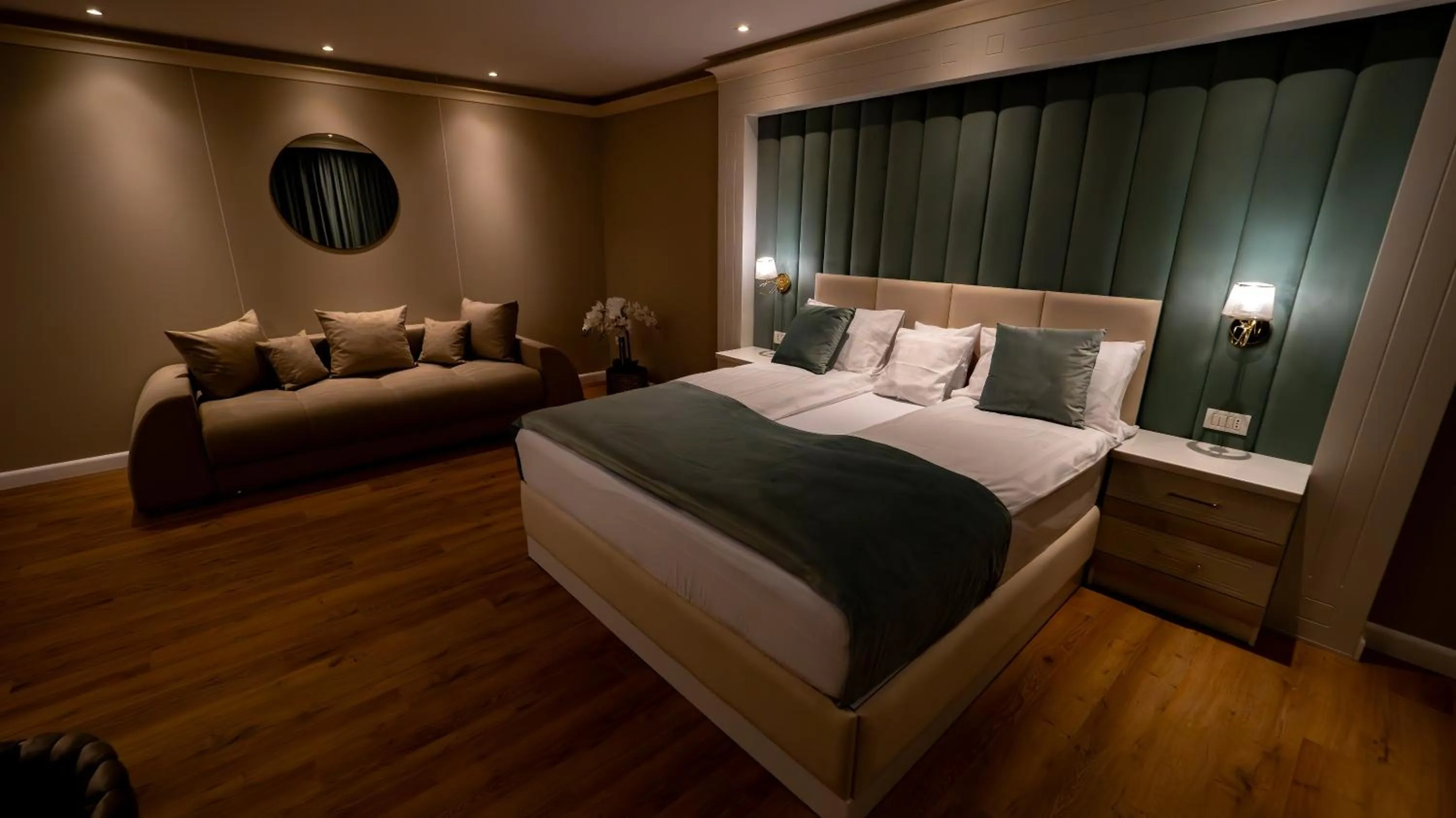 Photo of the whole room, Bed in Pensiunea Sarmis Cristal