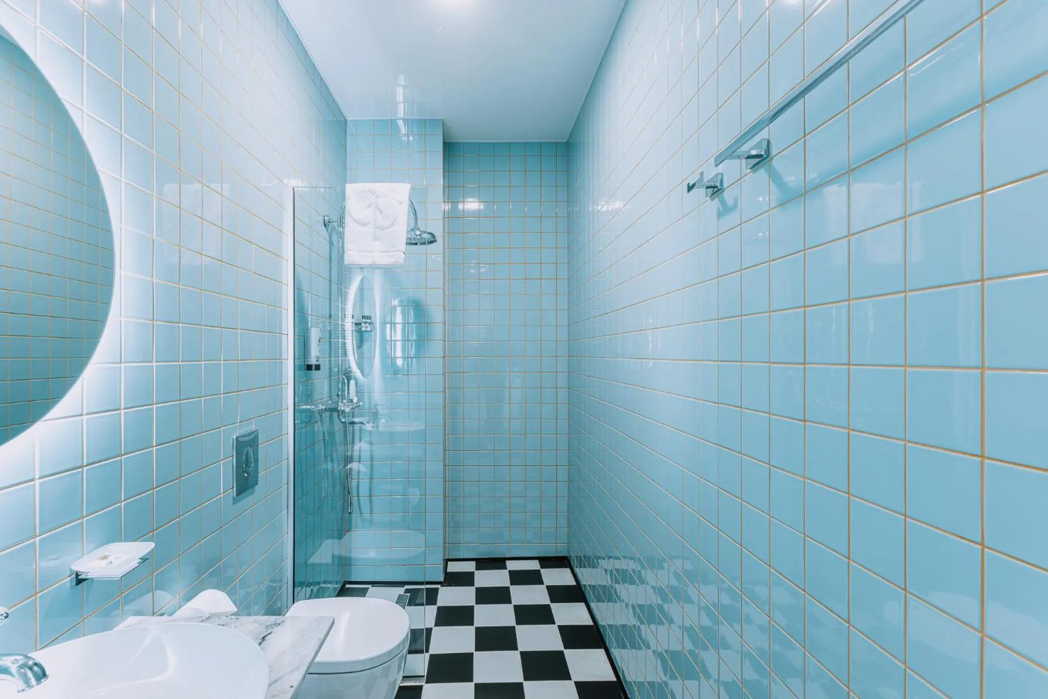 Shower in Hotel Twenties Tbilisi - Stay & Dine