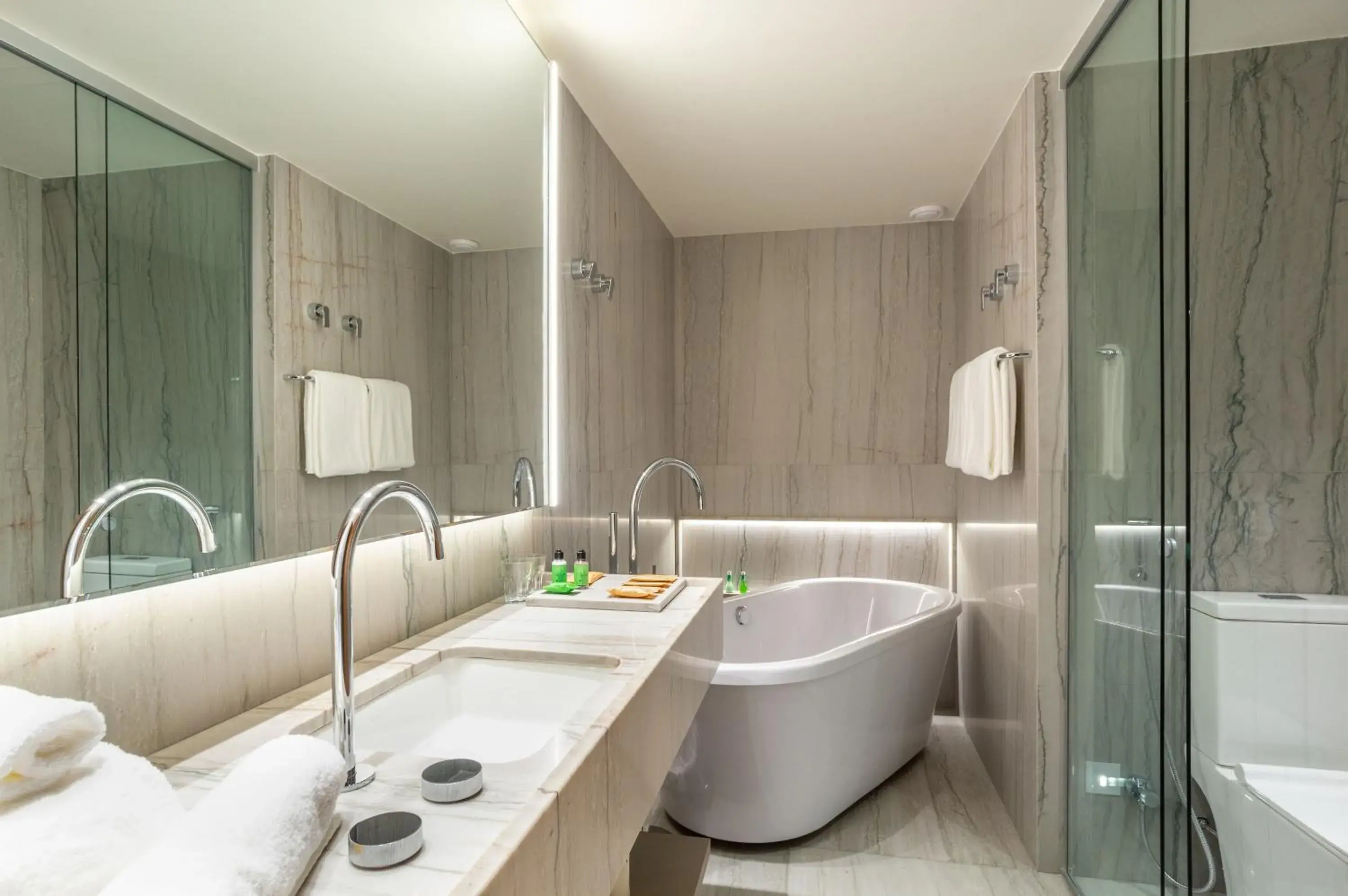 King Room - single occupancy in Monã Hotel King Room - single occupancy in Monã Hotel