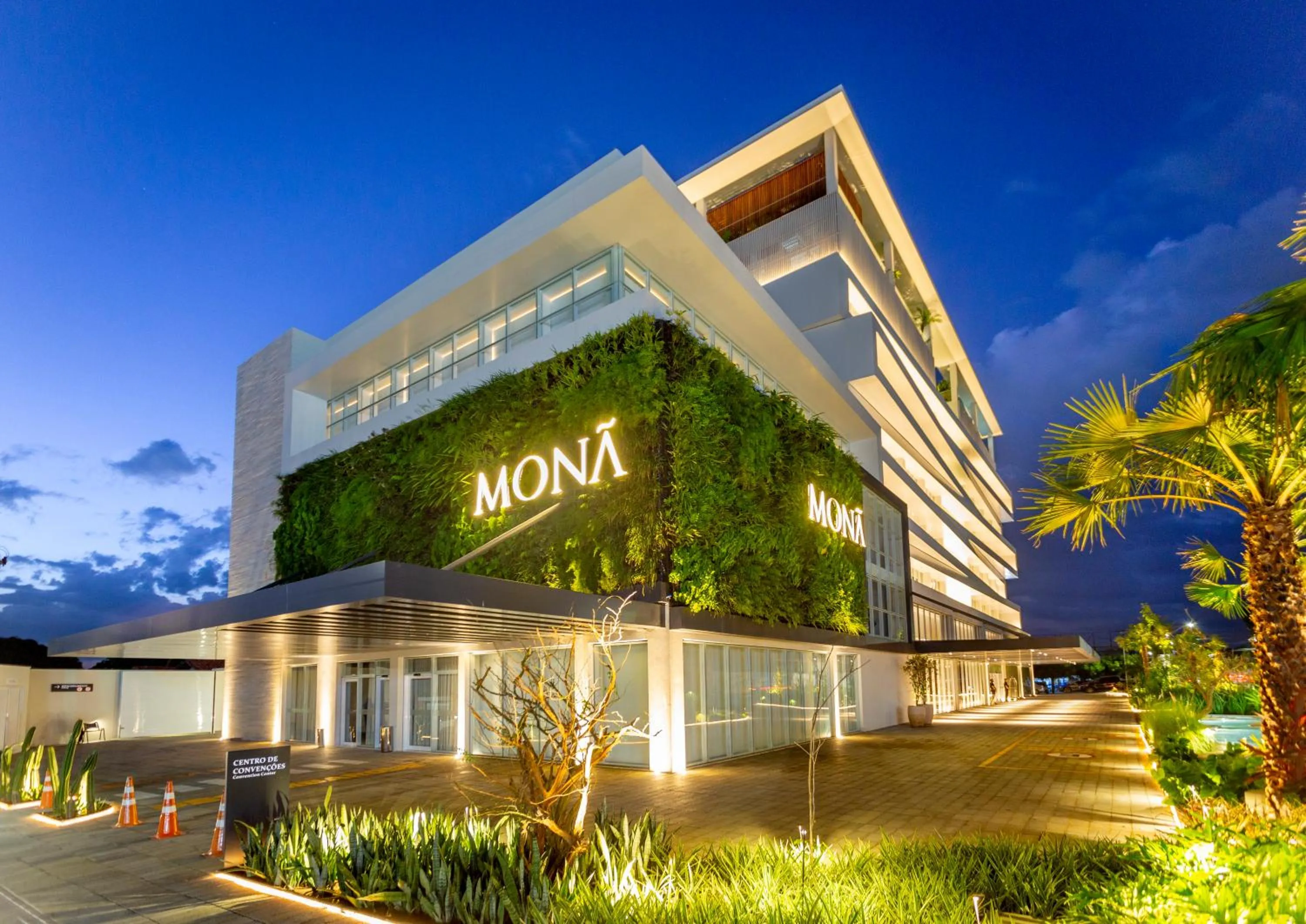 Monã Hotel