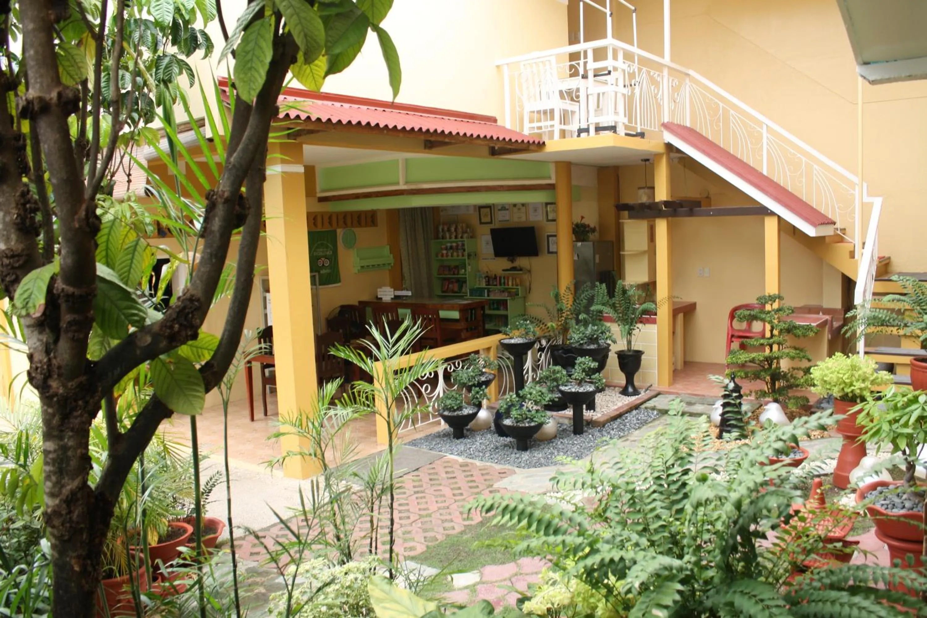 Property building in Oslob Malonzo Pension House