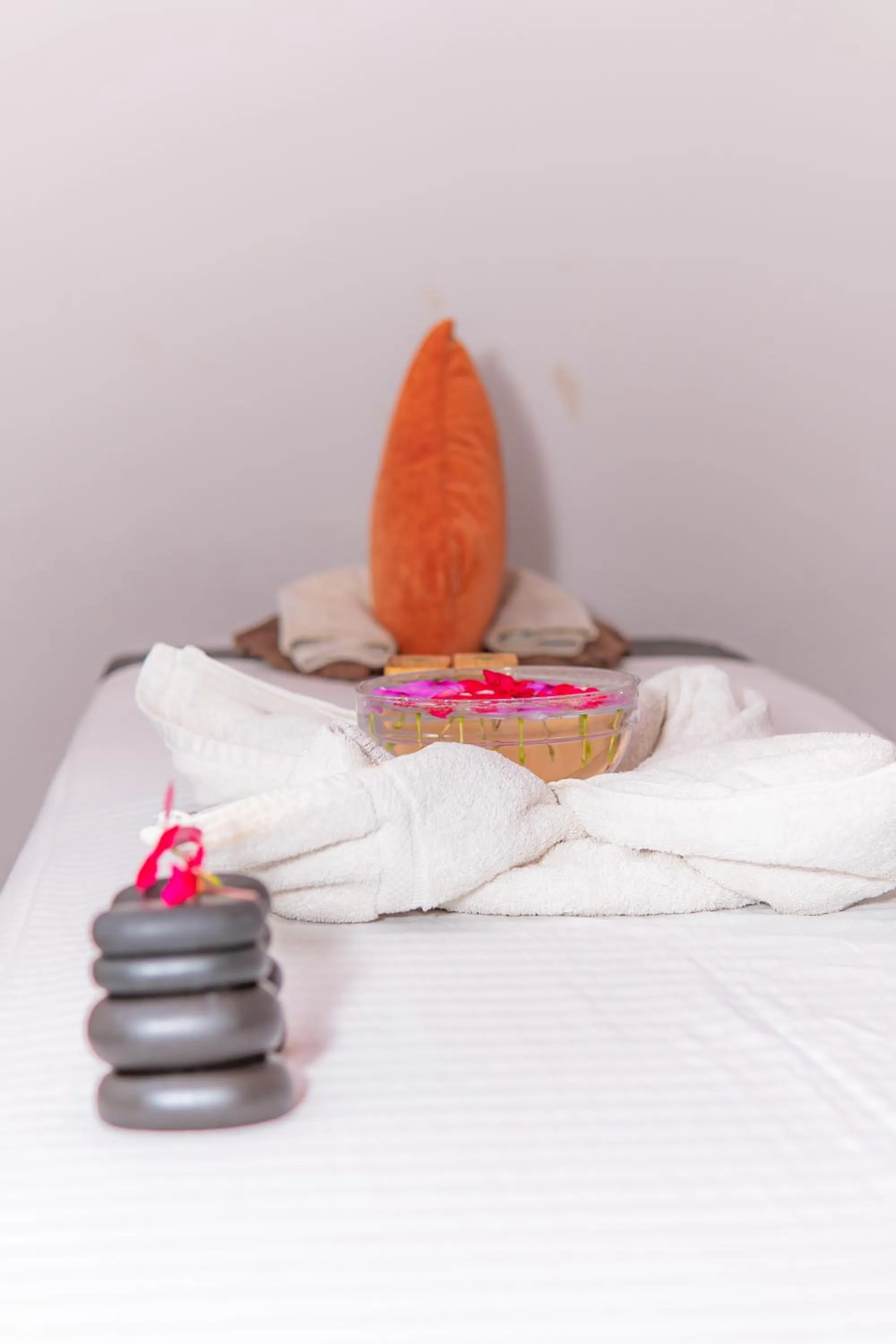 Spa and wellness centre/facilities, Bed in Moonlight Resort and Spa