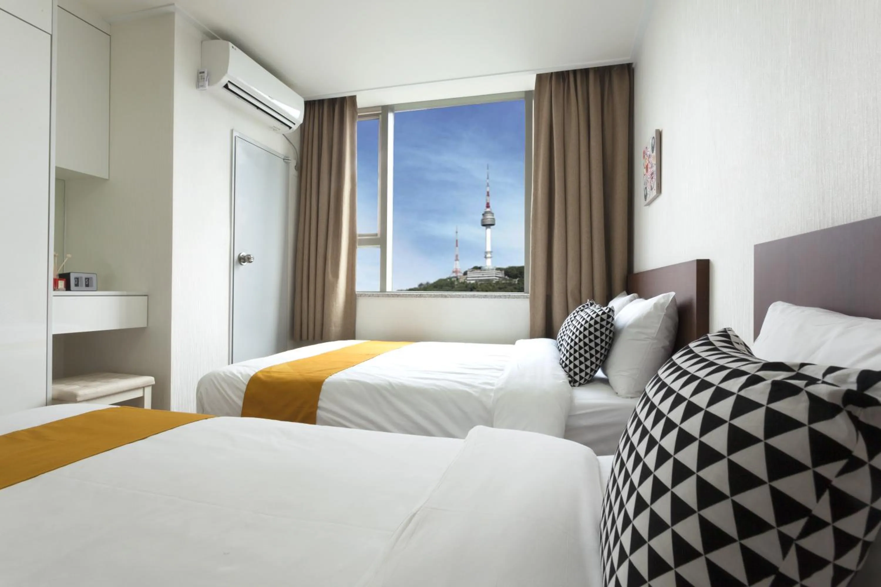 Decorative detail, Bed in Hotel Morning Sky