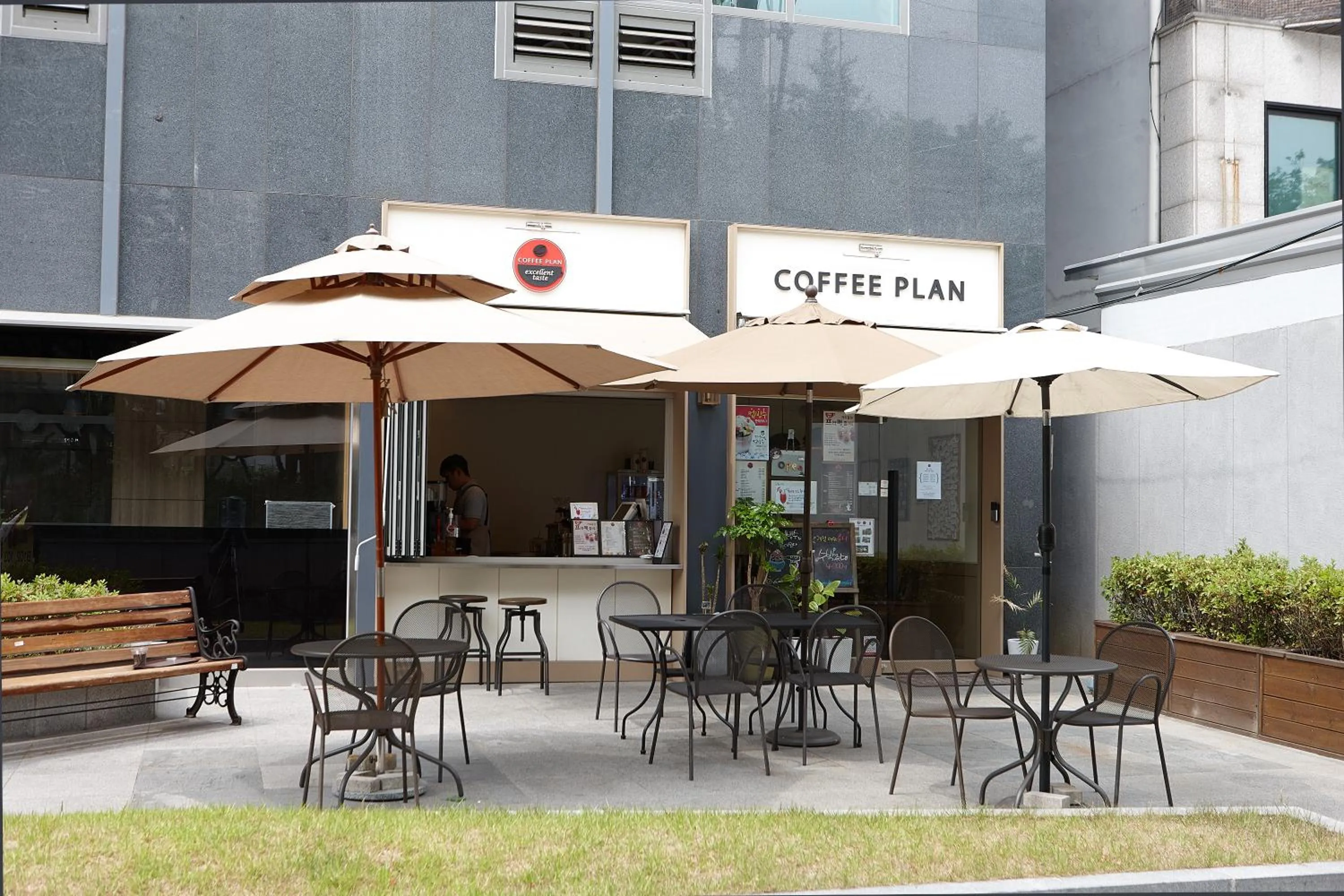 Restaurant/places to eat in Hotel Morning Sky