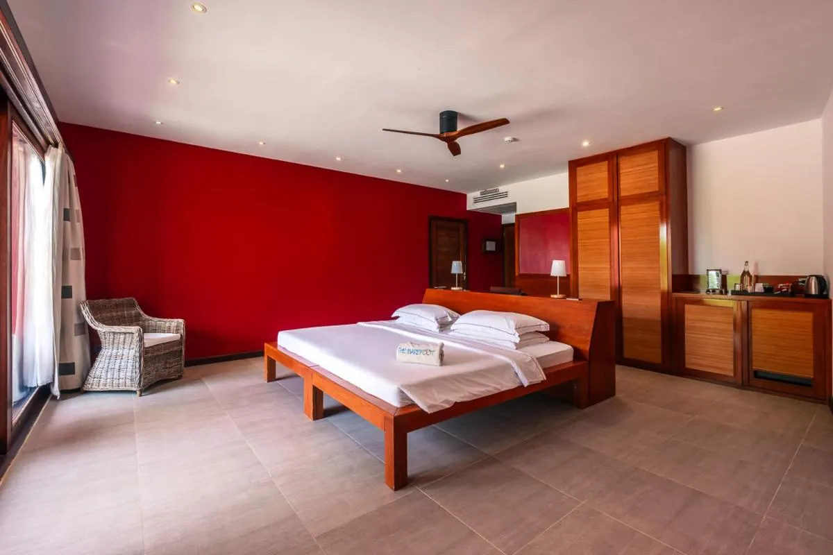 Bedroom, Bed in The Barefoot Eco Hotel