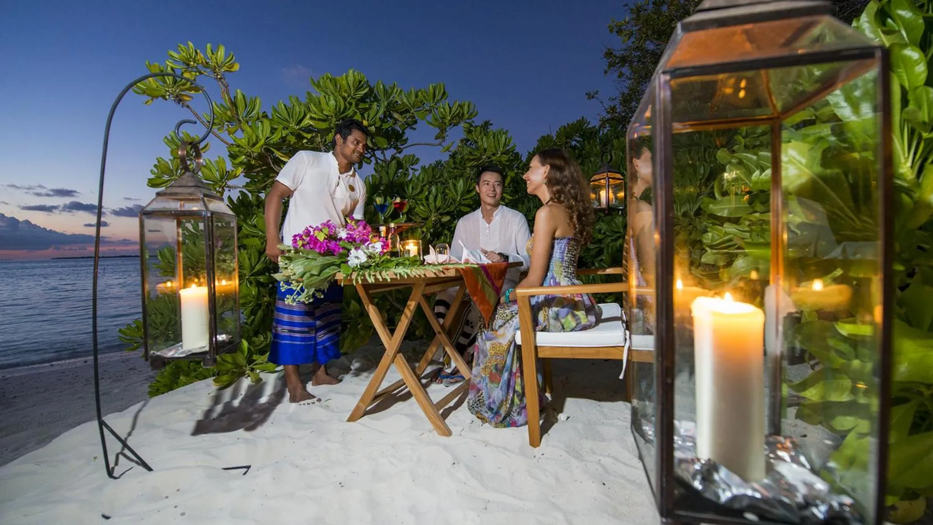 Food in The Barefoot Eco Hotel