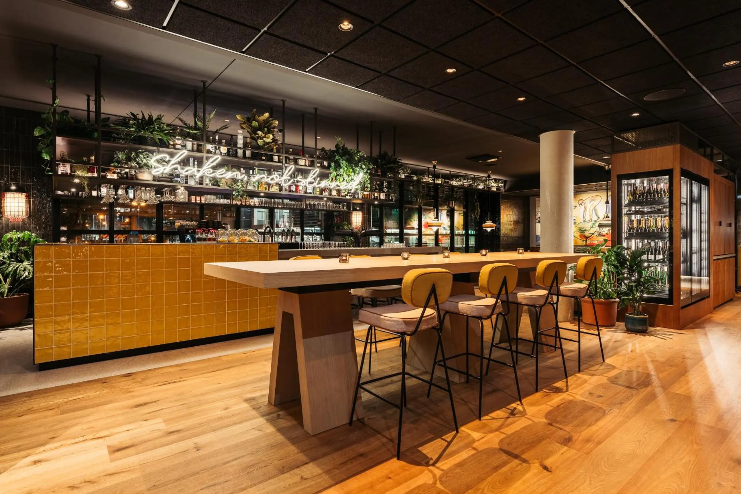 Lounge or bar in Hotel Schani UNO City