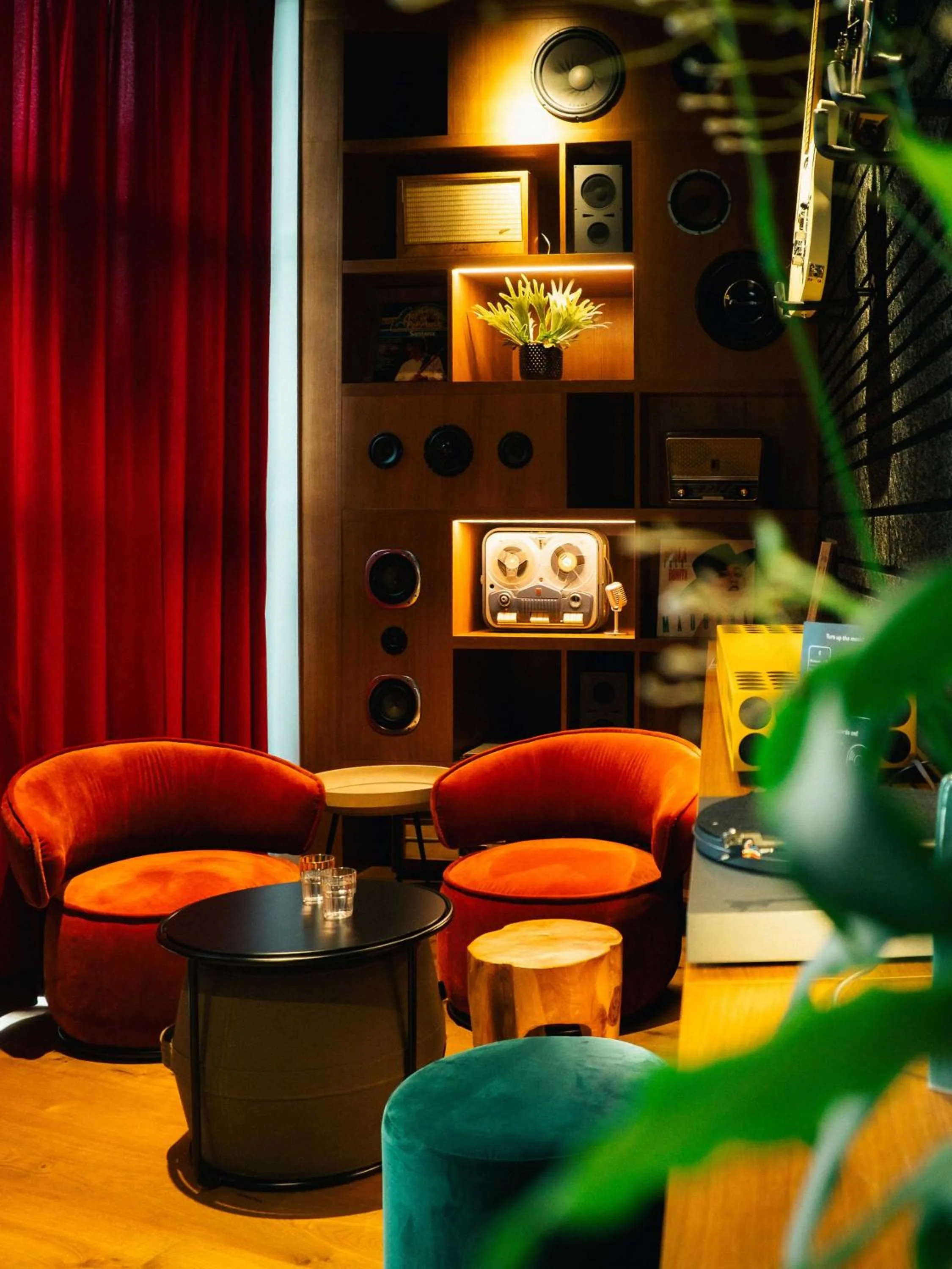 Lounge or bar in Hotel Schani UNO City