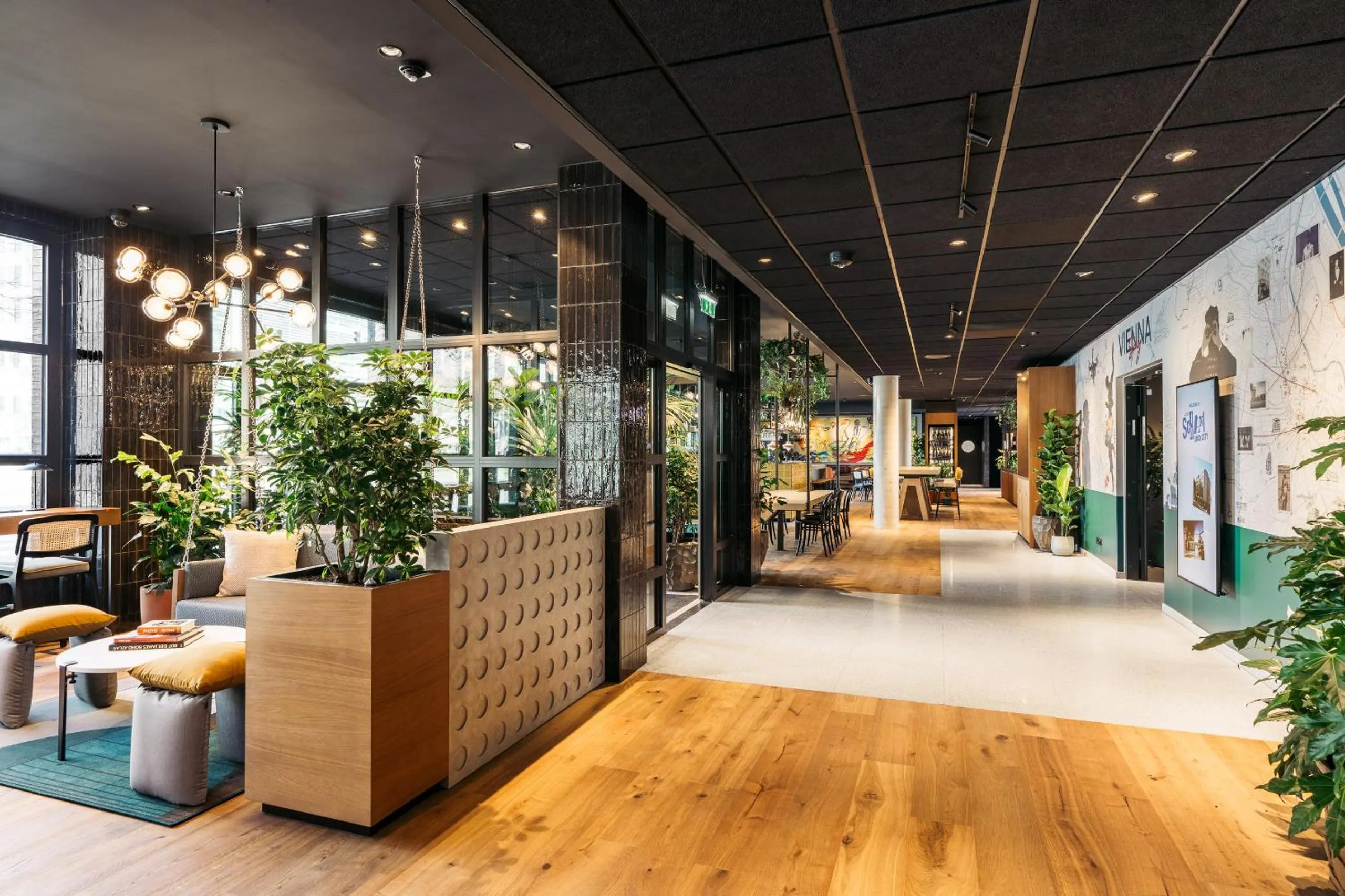 Lobby or reception in Hotel Schani UNO City